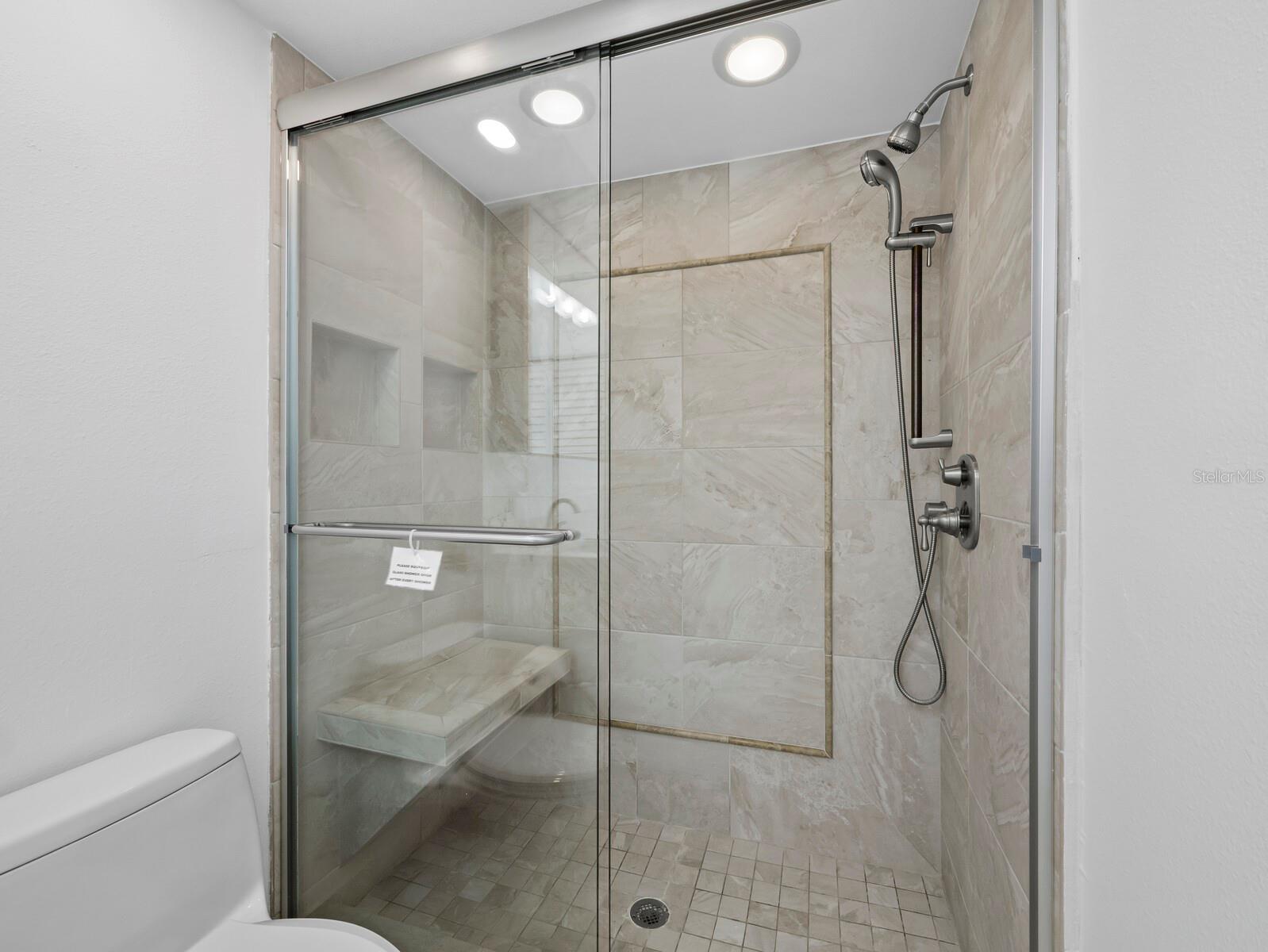 Image 25 of 55 For 800 Blvd Of The Presidents 19