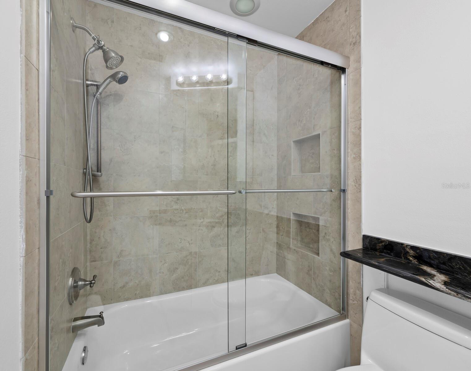 Image 31 of 55 For 800 Blvd Of The Presidents 19