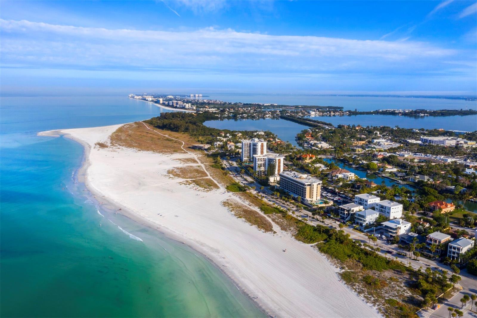 Image 34 of 55 For 800 Blvd Of The Presidents 19