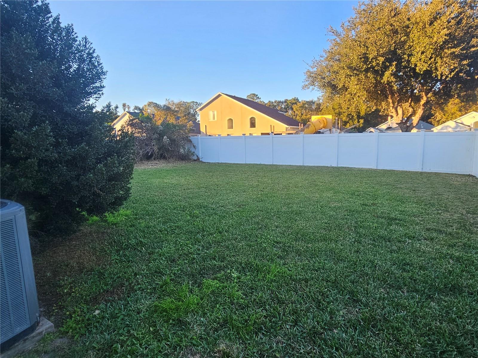 Image 22 of 25 For 25102 Geddy Drive