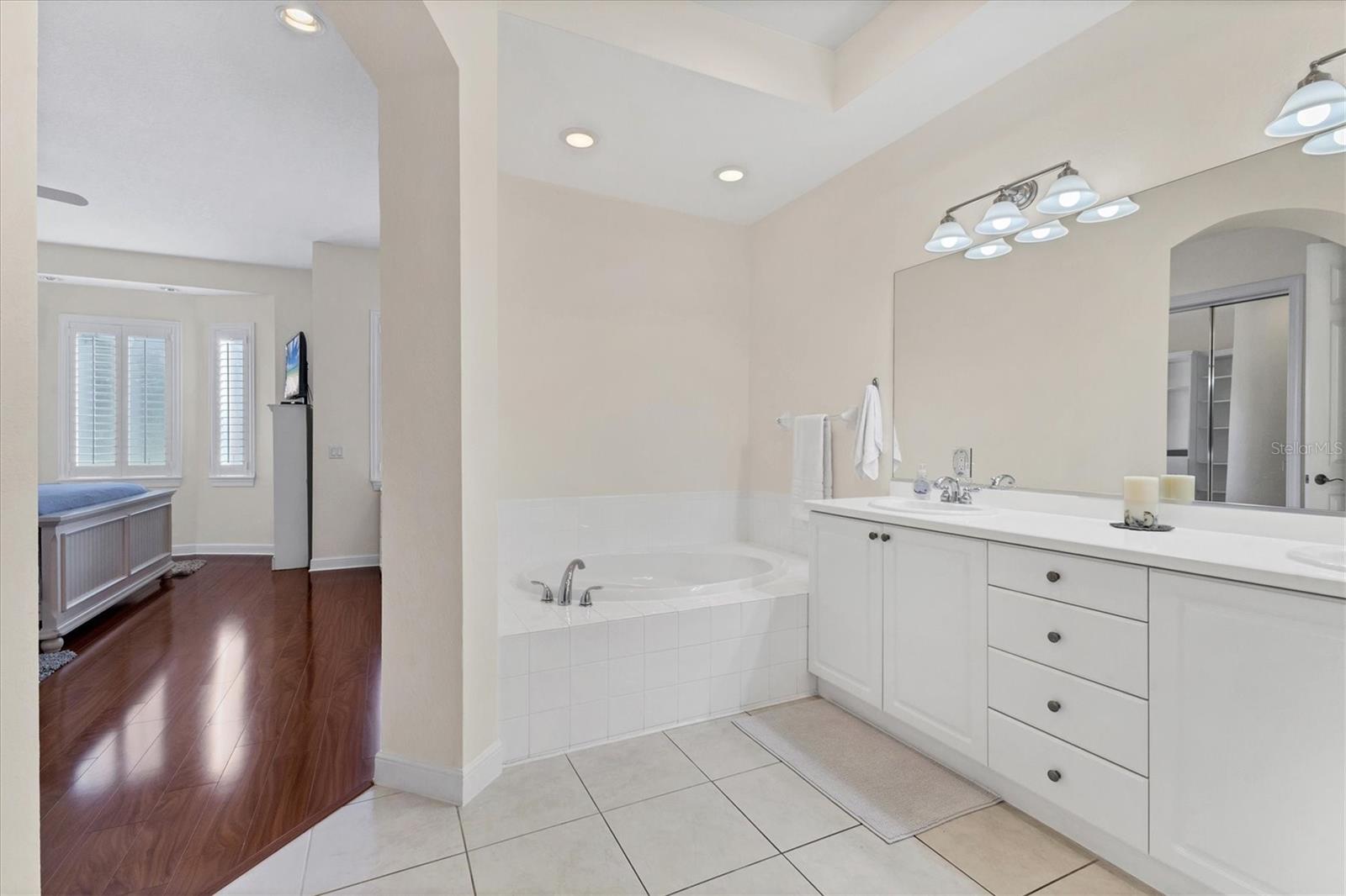 Image 15 of 39 For 5425 46th Court W