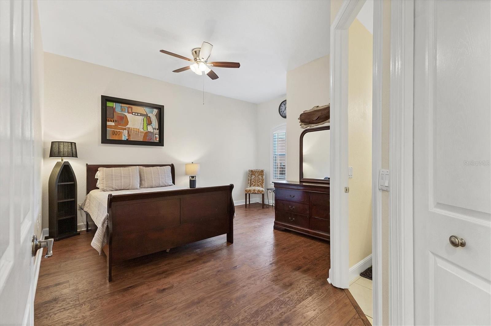 Image 17 of 39 For 5425 46th Court W