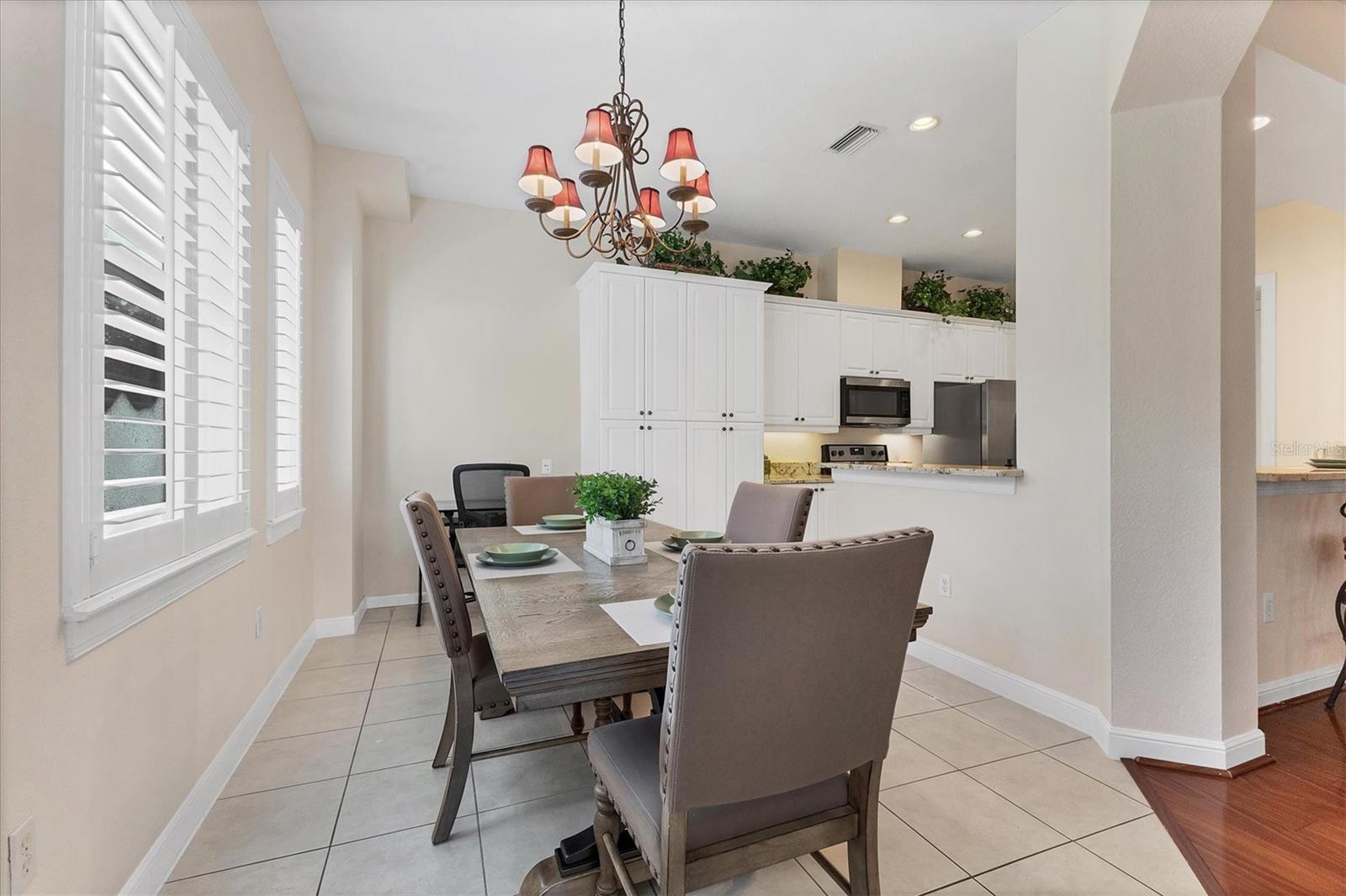 Image 8 of 39 For 5425 46th Court W