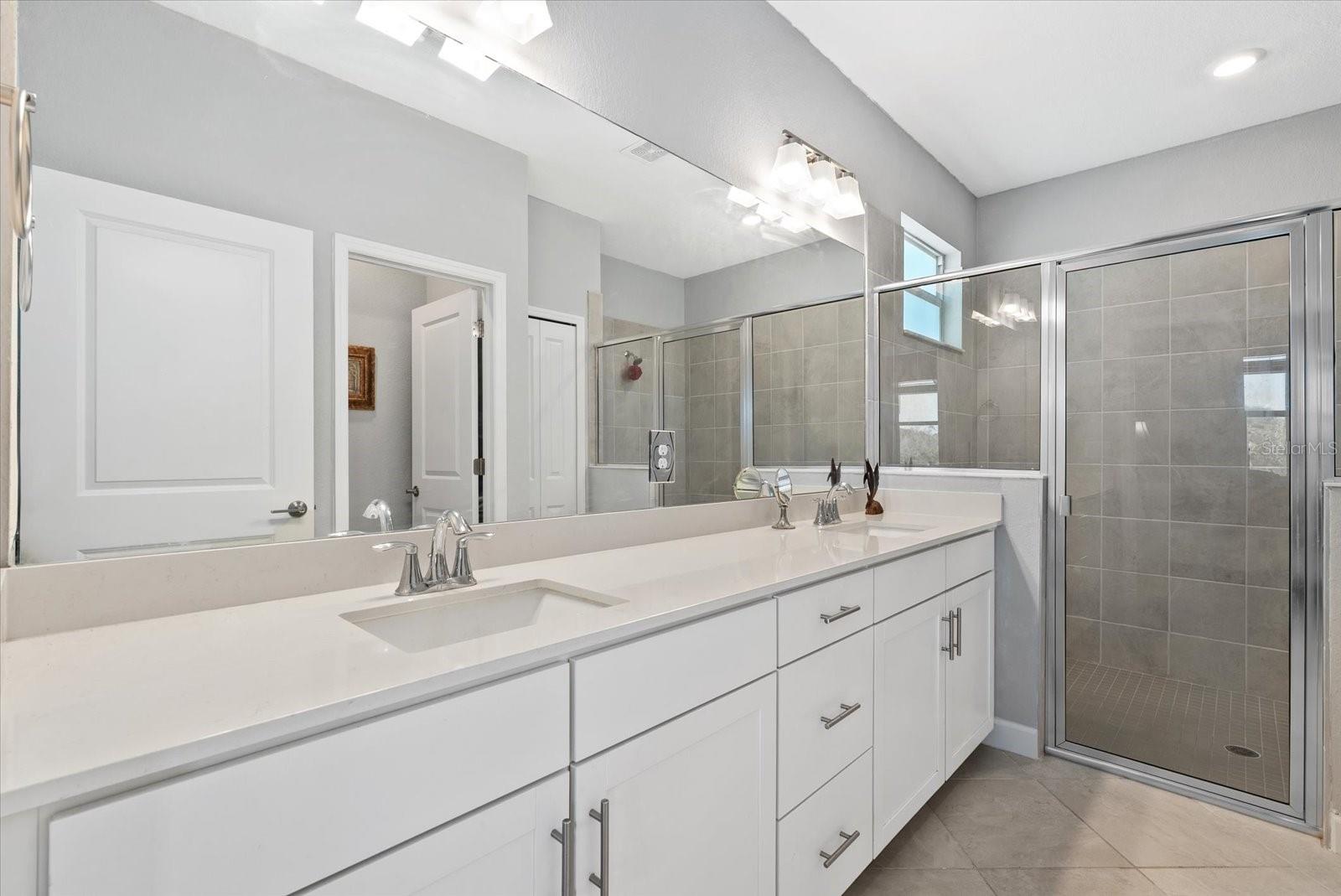 Image 18 of 62 For 8566 Saint Kitts Circle