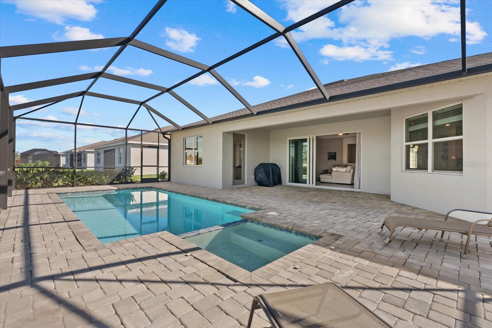 Image 31 of 62 For 8566 Saint Kitts Circle