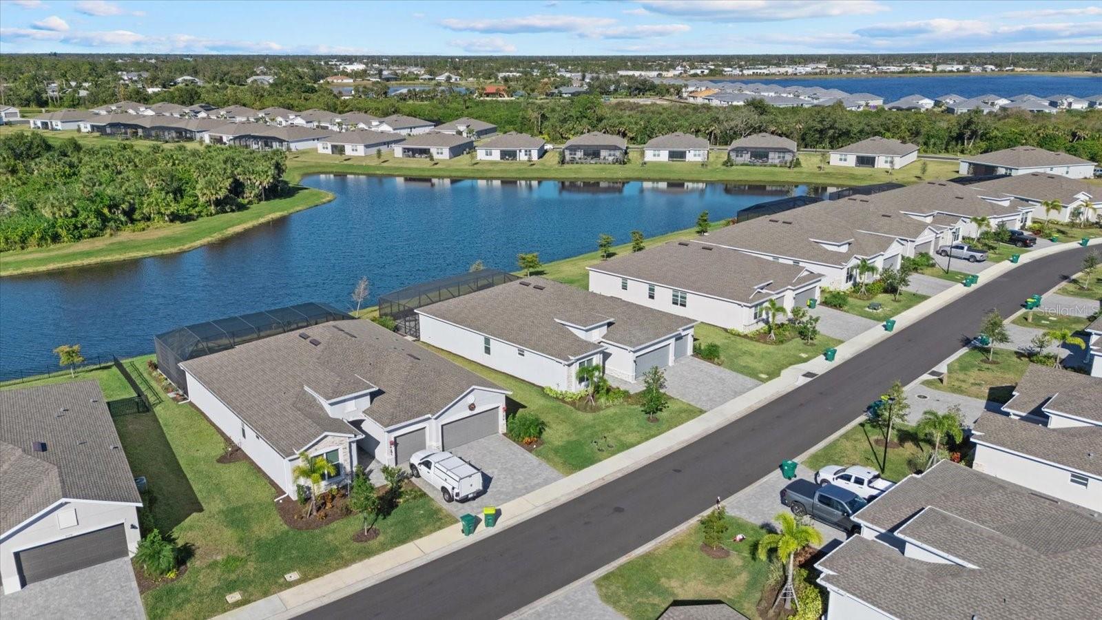 Image 43 of 62 For 8566 Saint Kitts Circle