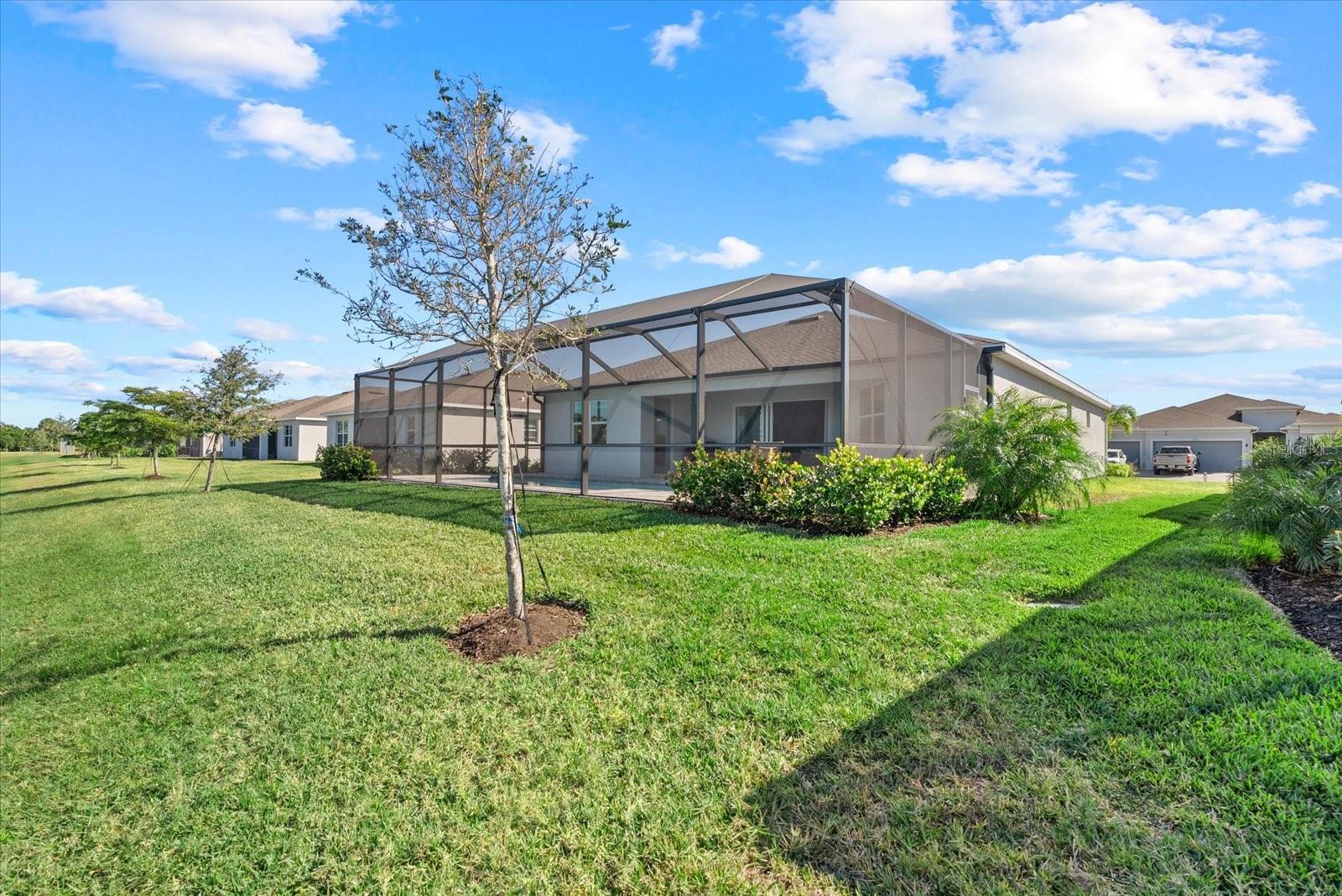 Image 44 of 62 For 8566 Saint Kitts Circle