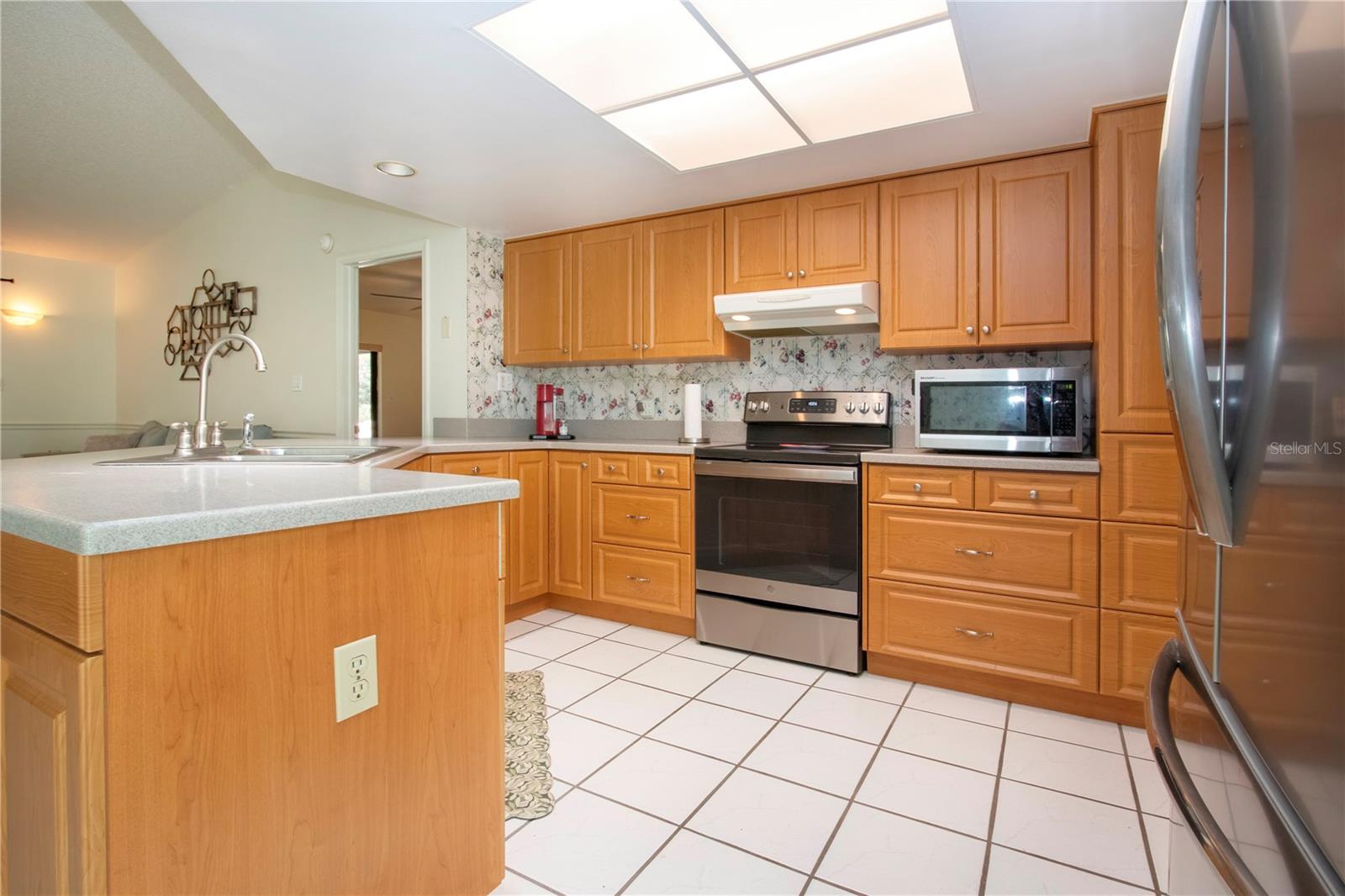 Image 20 of 48 For 1606 Loghill Place