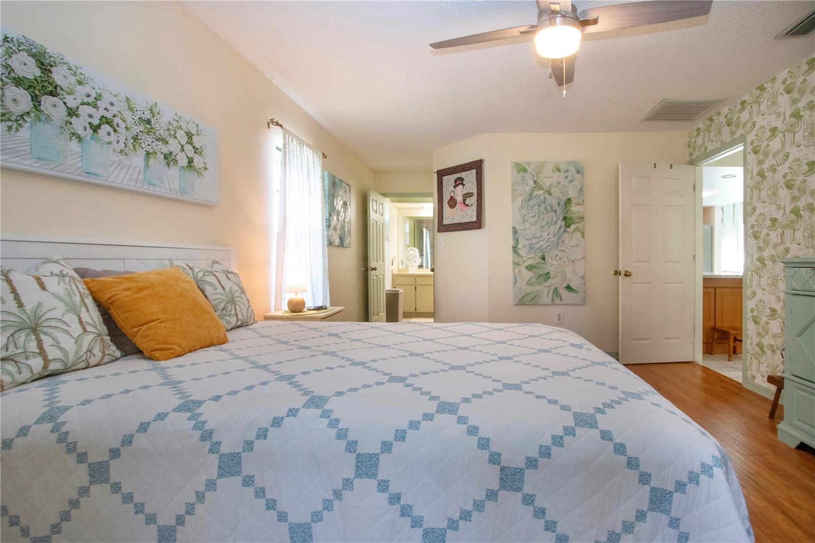 Image 23 of 48 For 1606 Loghill Place