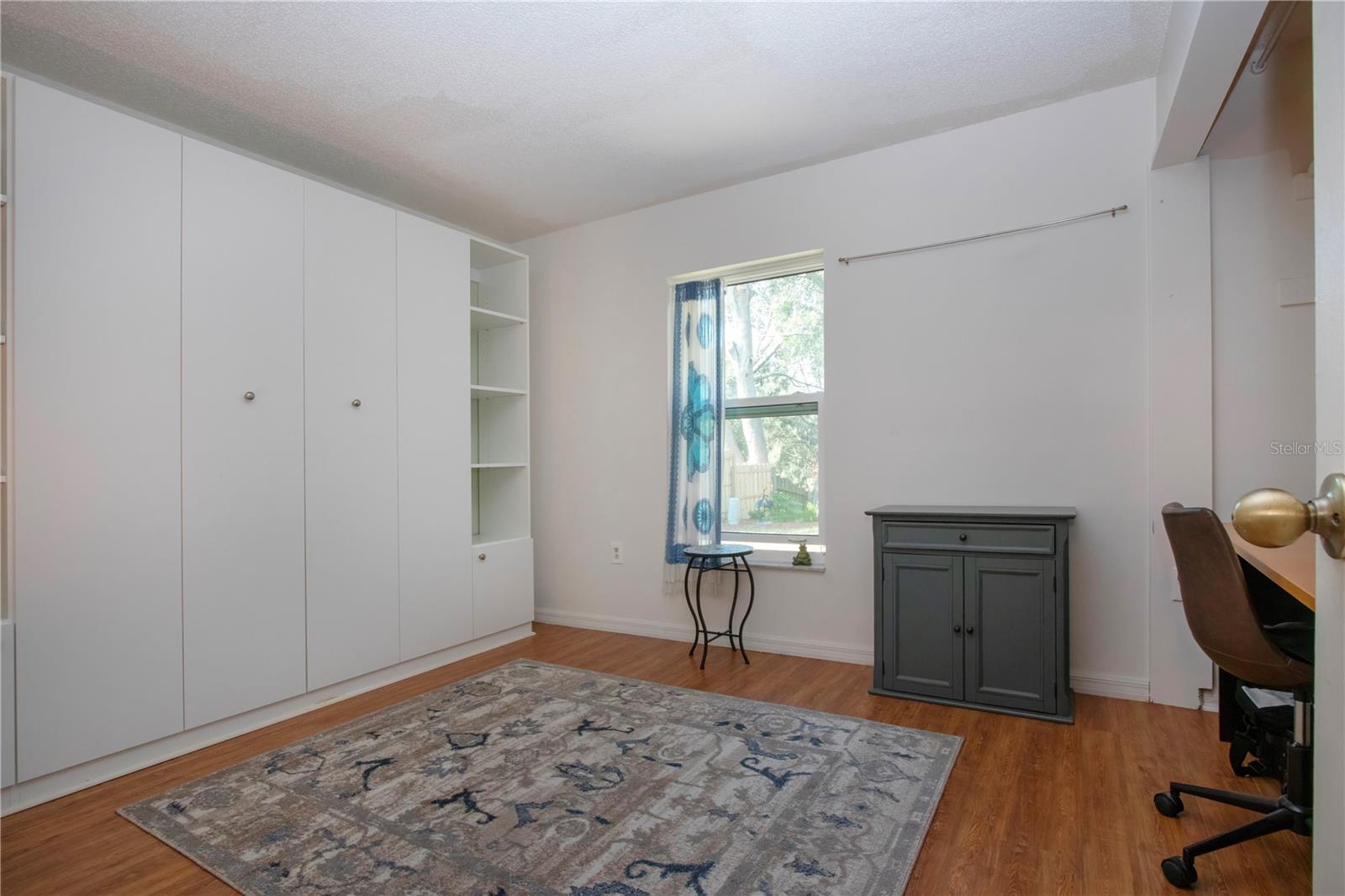 Image 29 of 48 For 1606 Loghill Place