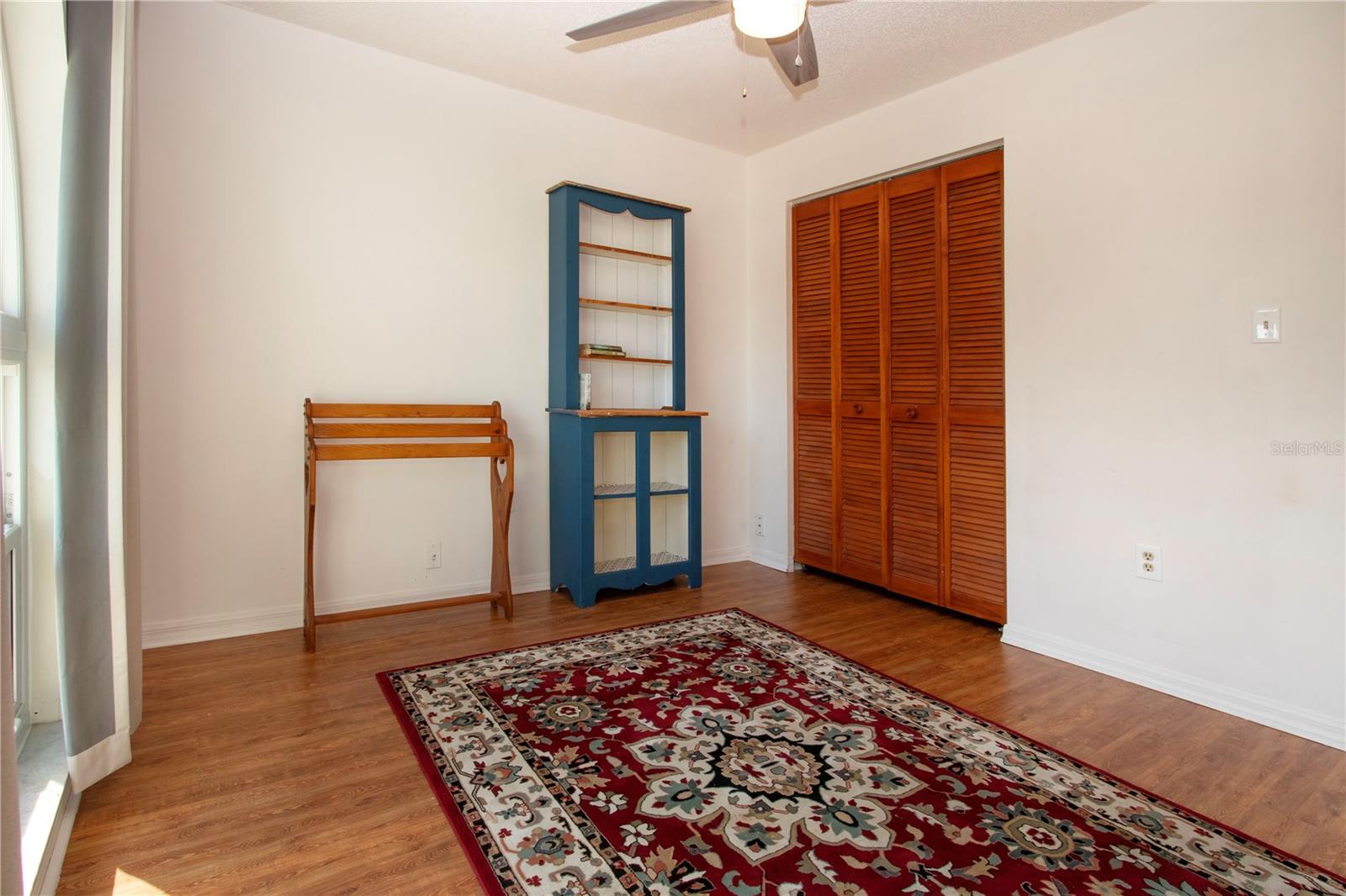 Image 35 of 48 For 1606 Loghill Place