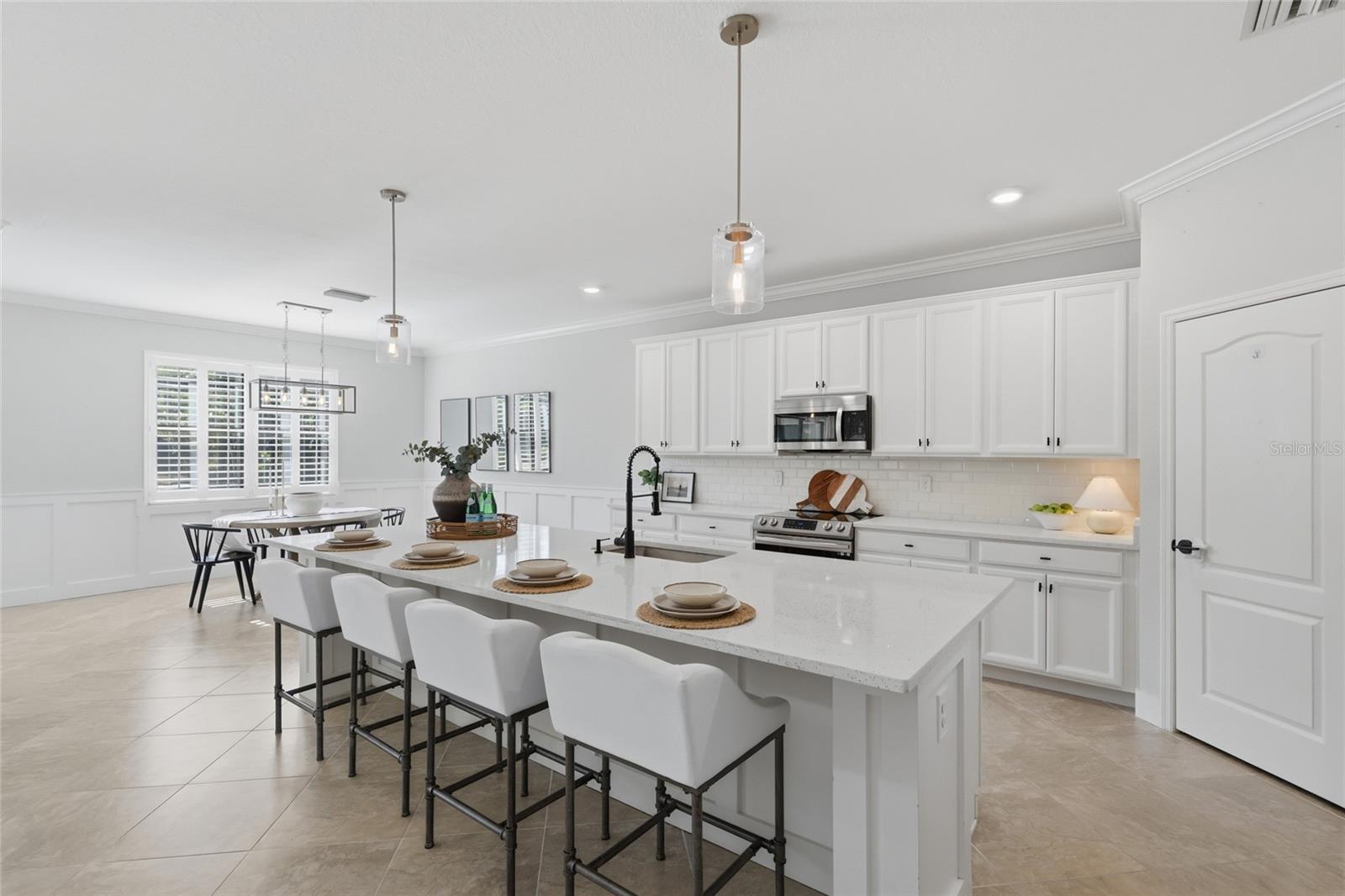 Image 15 of 67 For 11502 Autumn Leaf Way