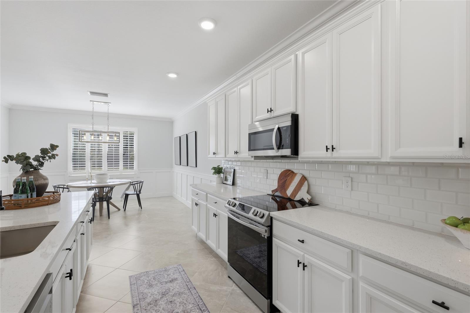 Image 18 of 67 For 11502 Autumn Leaf Way