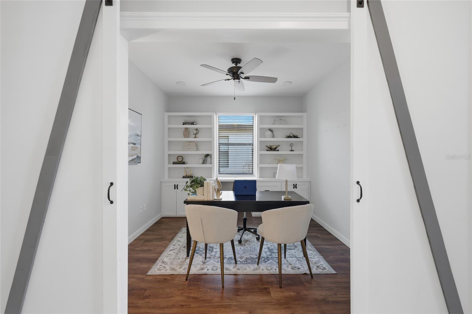 Image 21 of 67 For 11502 Autumn Leaf Way