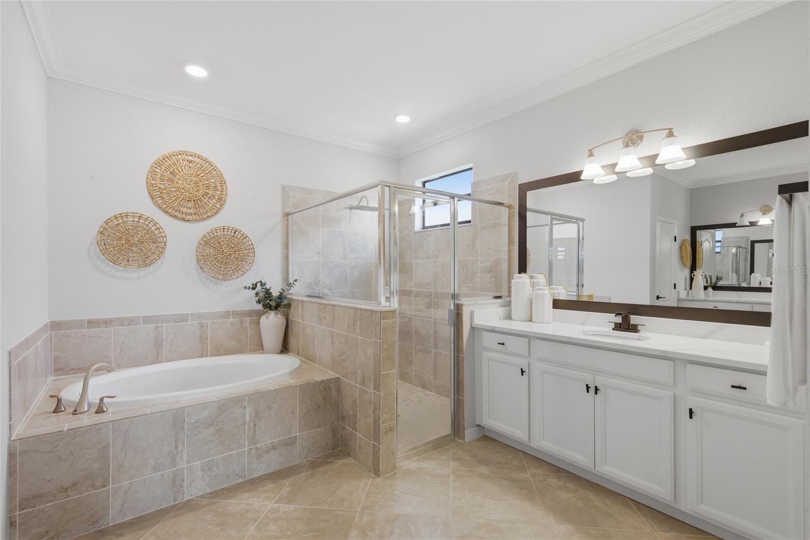 Image 27 of 67 For 11502 Autumn Leaf Way