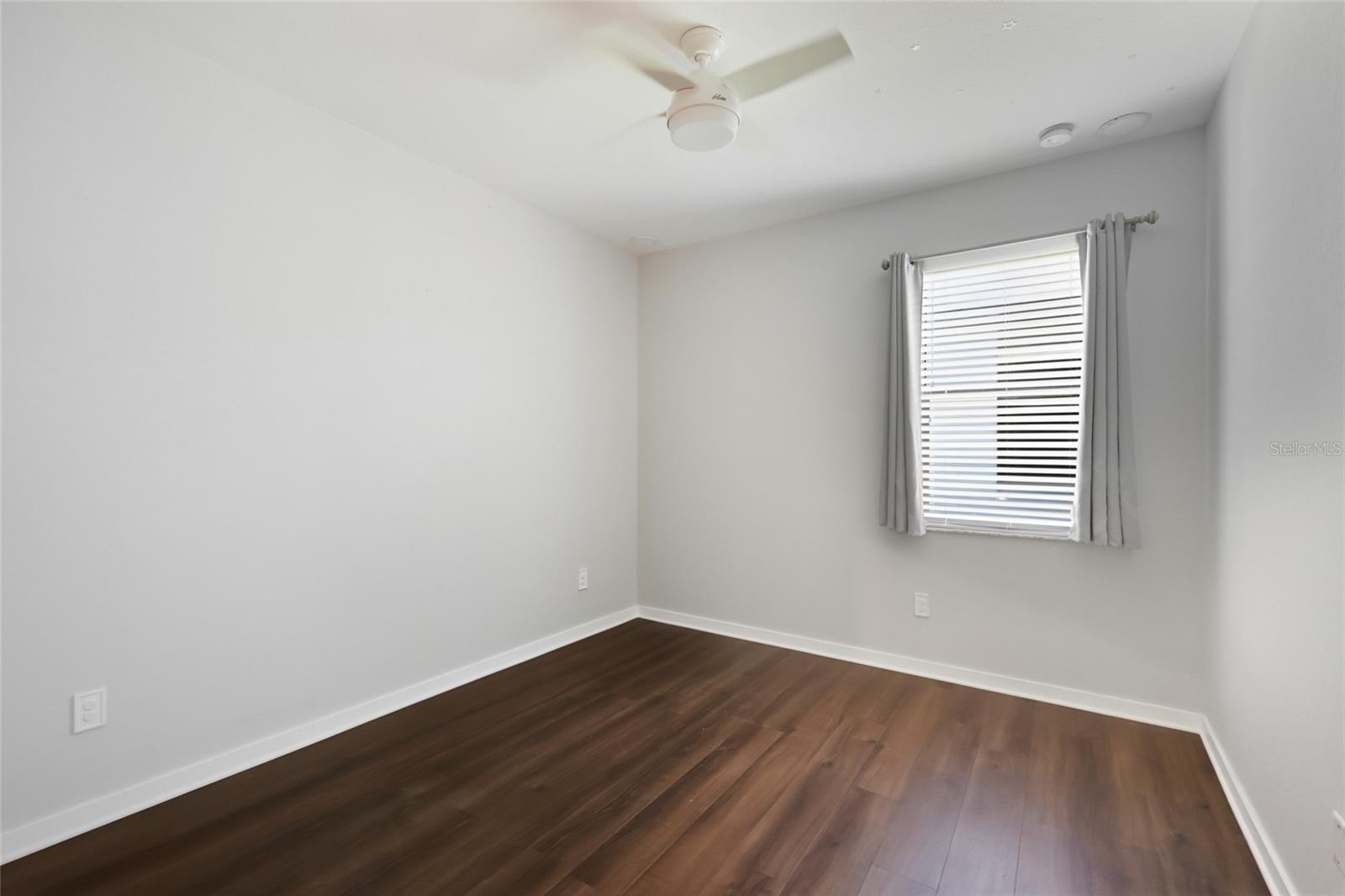 Image 30 of 67 For 11502 Autumn Leaf Way