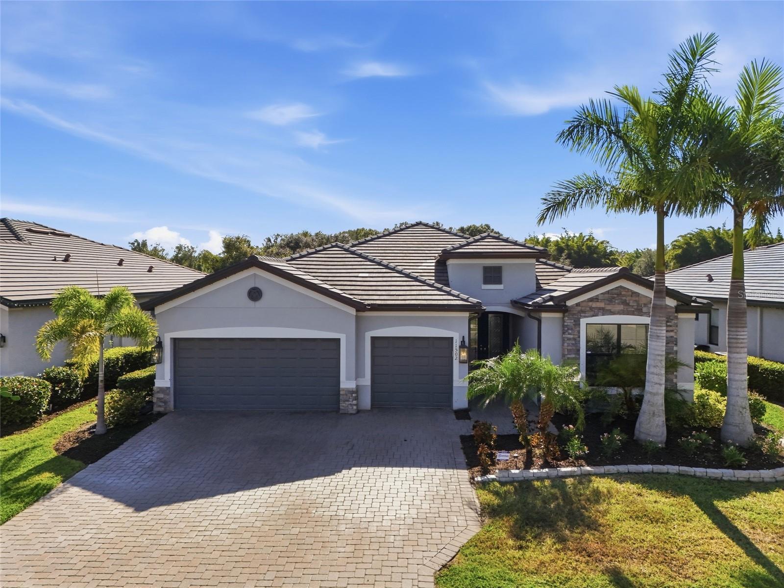 Image 40 of 67 For 11502 Autumn Leaf Way