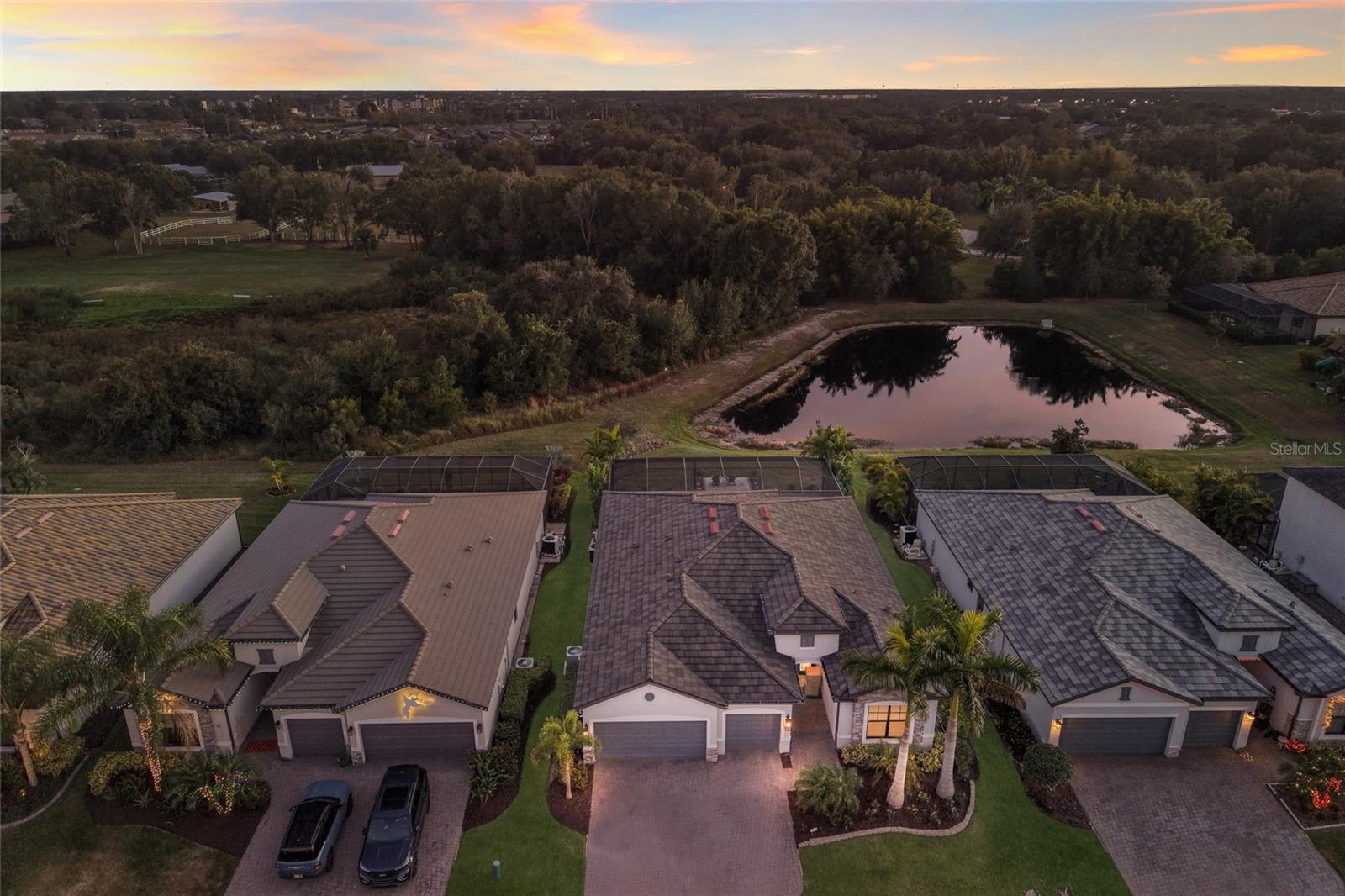 Image 63 of 67 For 11502 Autumn Leaf Way