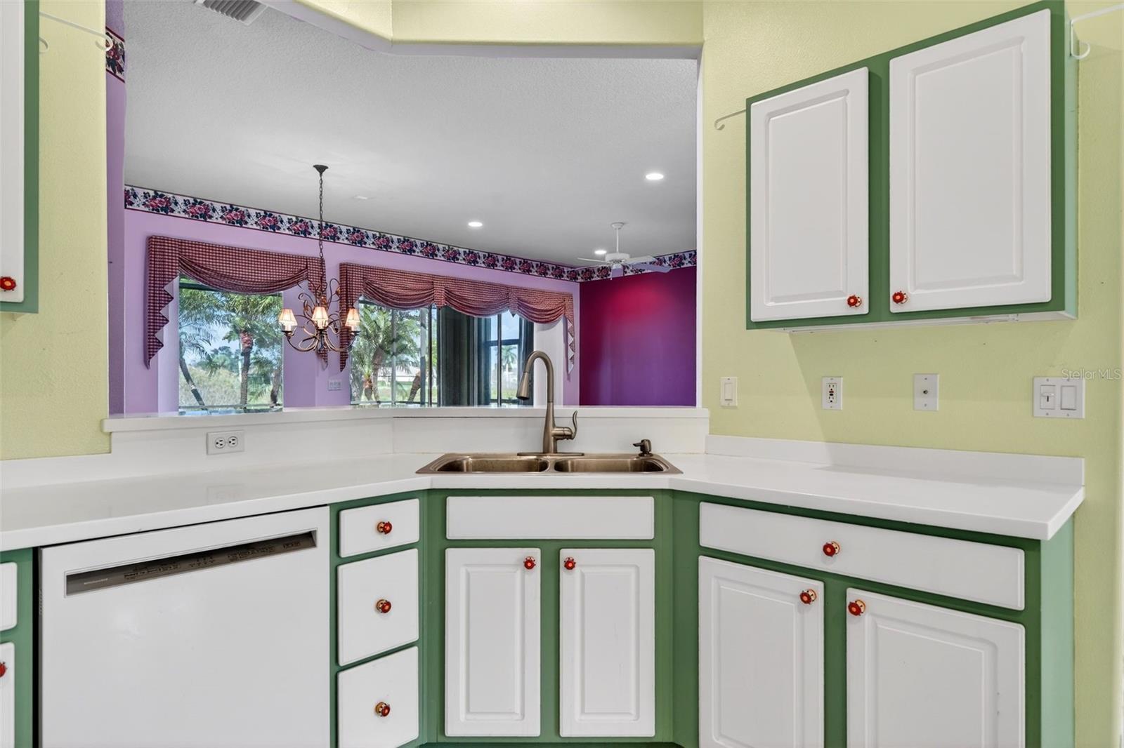 Image 17 of 45 For 5121 Flagstone Drive