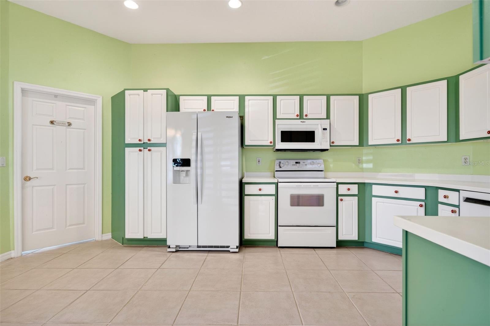 Image 19 of 45 For 5121 Flagstone Drive