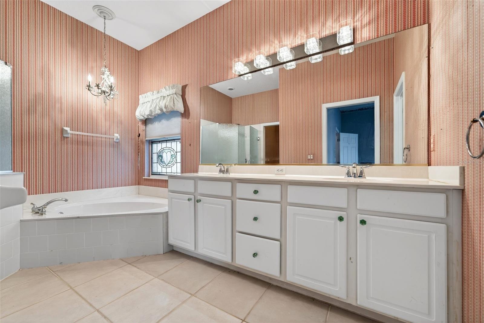 Image 24 of 45 For 5121 Flagstone Drive