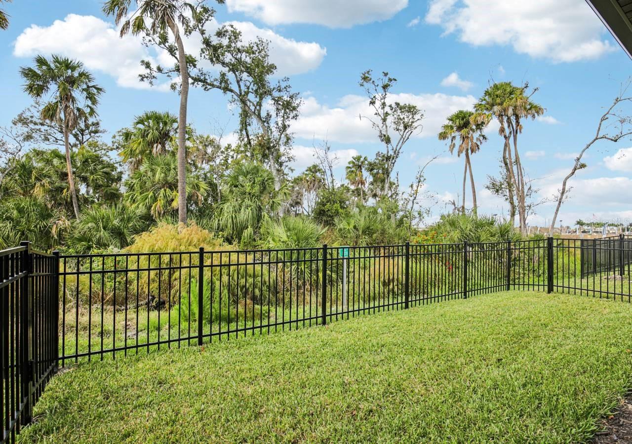 Image 8 of 8 For 9315 90th Circle 101