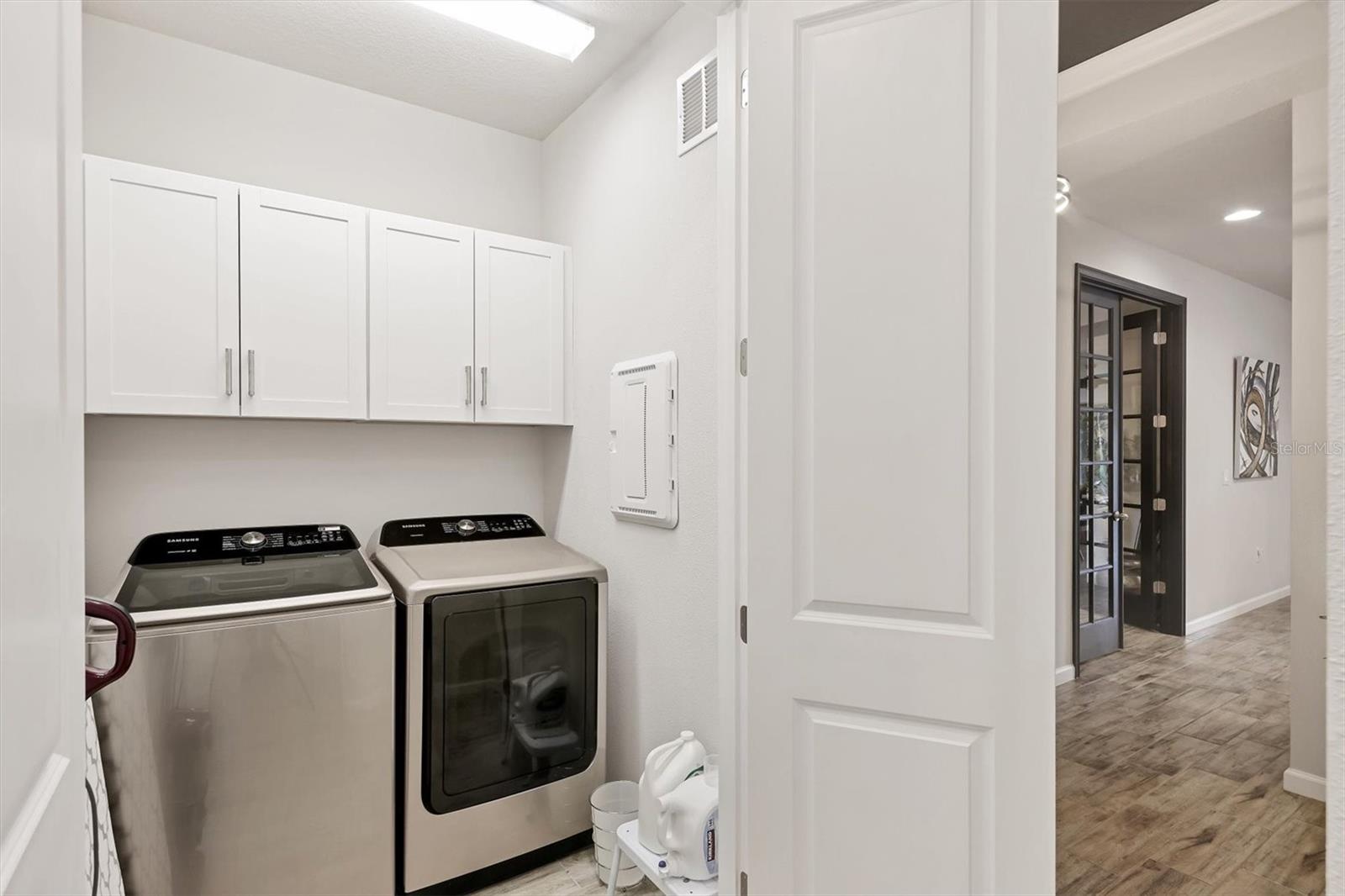 Image 20 of 39 For 8733 Rain Song Road