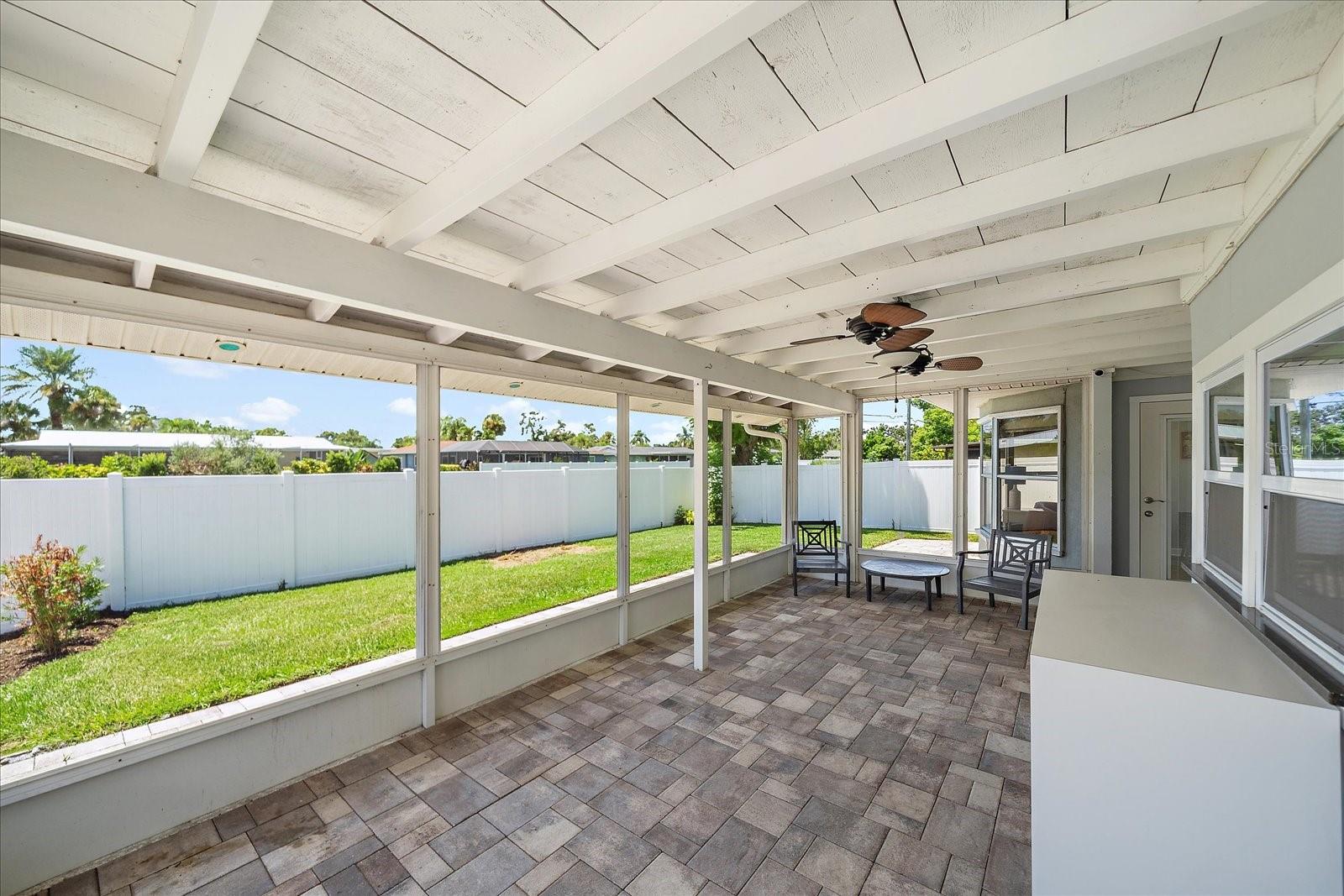 Image 29 of 36 For 6841 Roxbury Drive