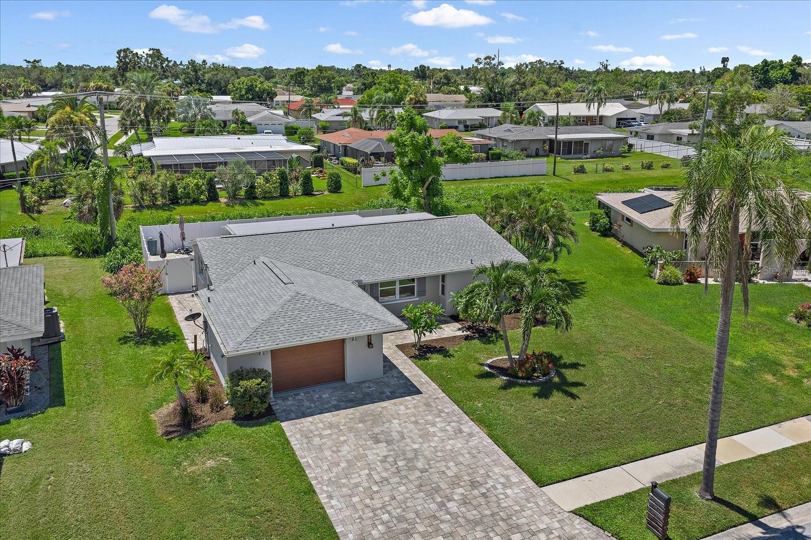 Image 35 of 36 For 6841 Roxbury Drive