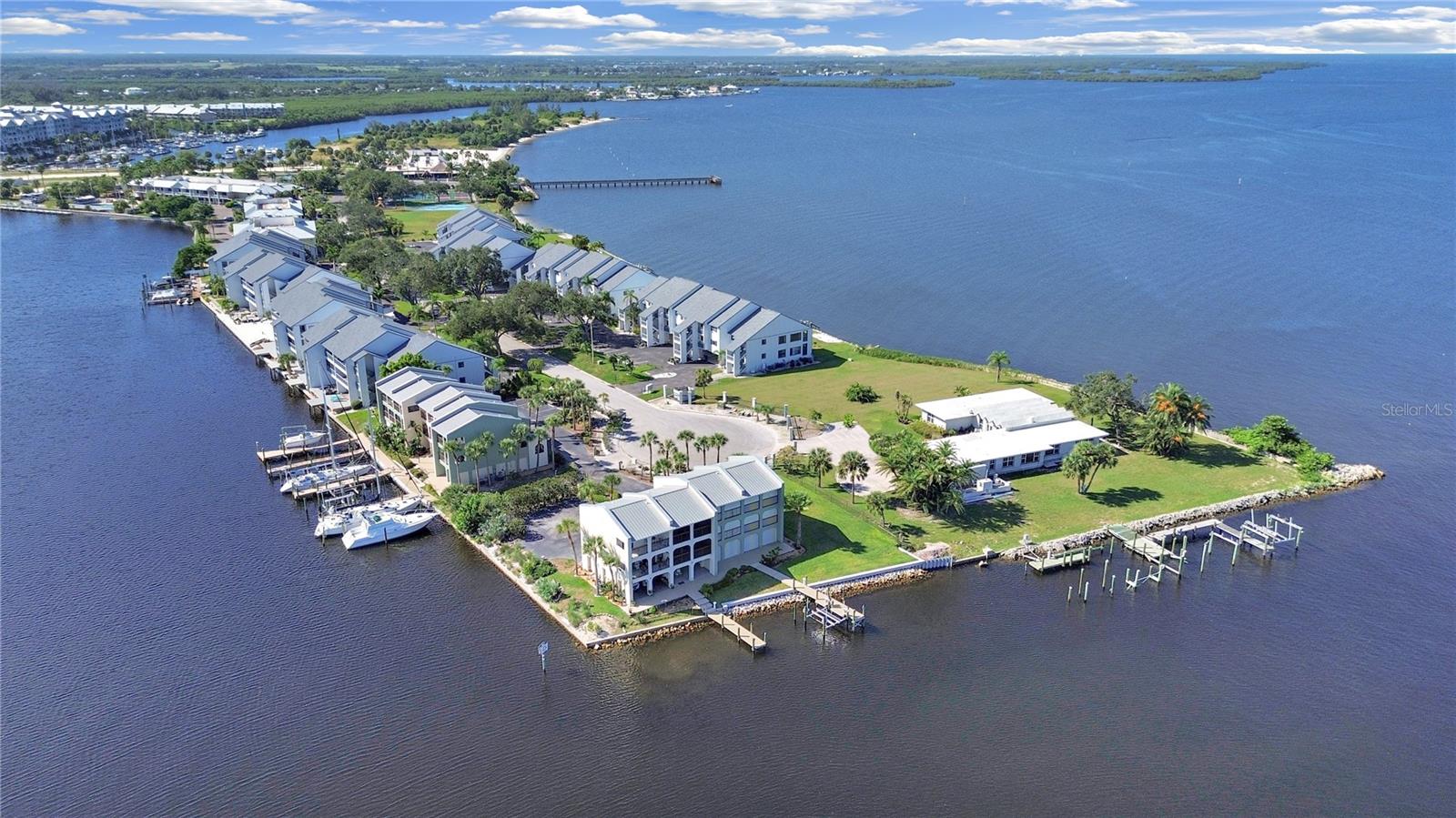 Details for 907 Bahia Del Sol Drive 907, RUSKIN, FL 33570