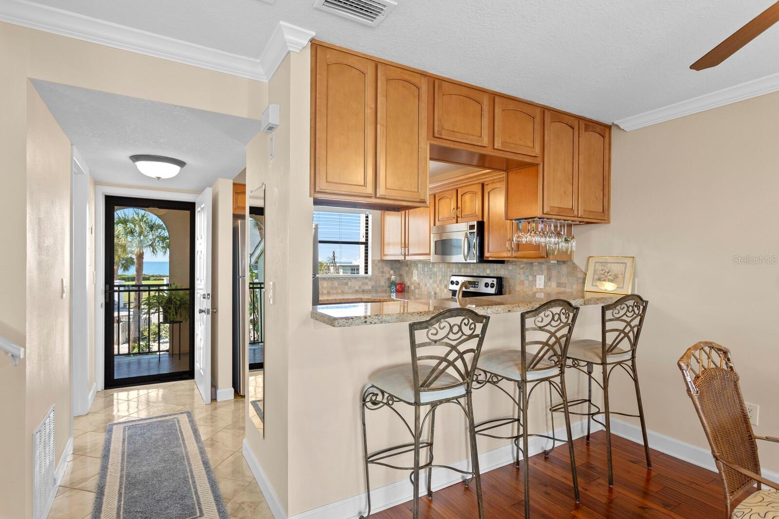 Image 13 of 49 For 907 Bahia Del Sol Drive 907