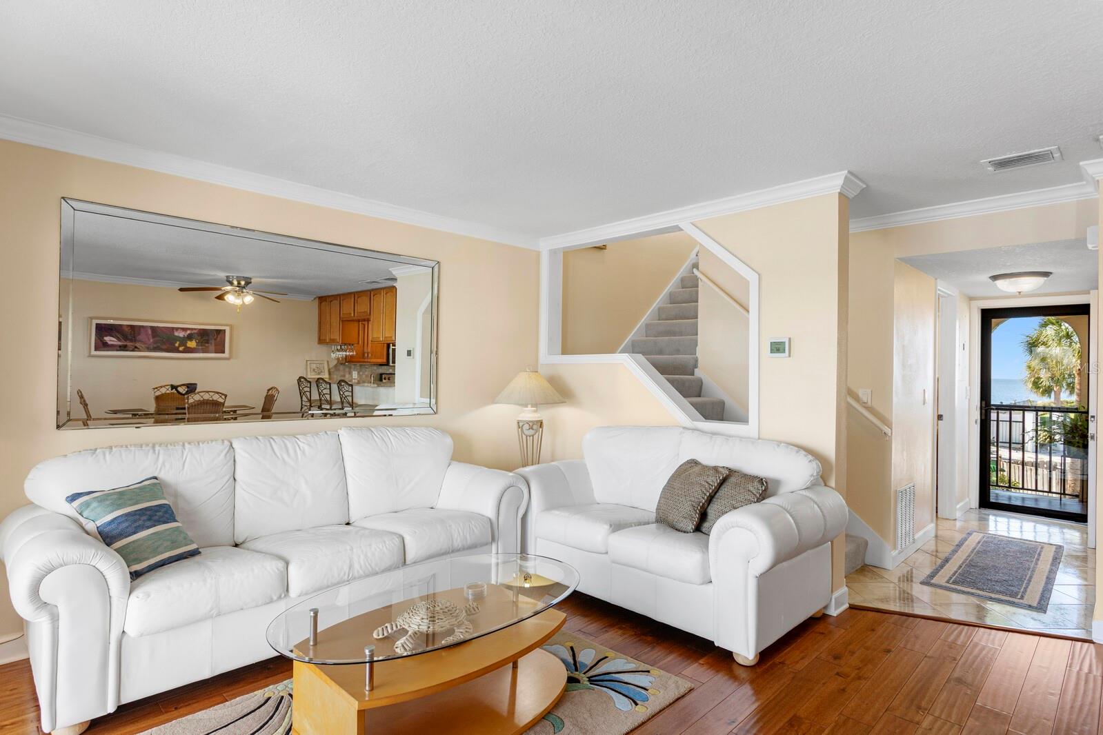 Image 15 of 49 For 907 Bahia Del Sol Drive 907