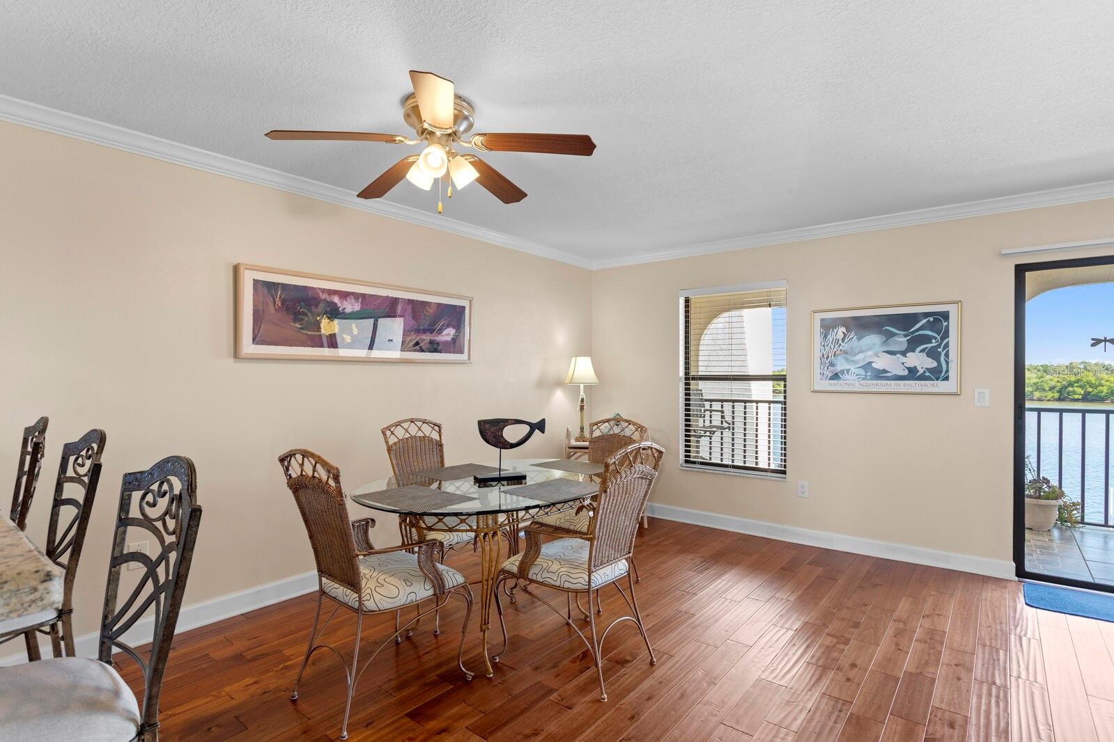 Image 18 of 49 For 907 Bahia Del Sol Drive 907