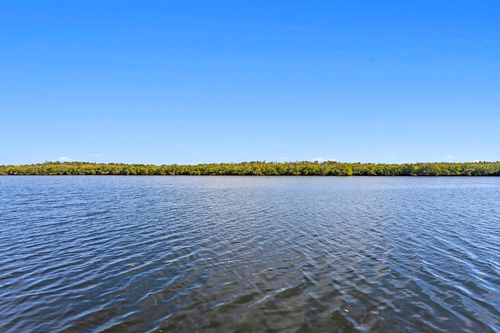 Image 26 of 49 For 907 Bahia Del Sol Drive 907