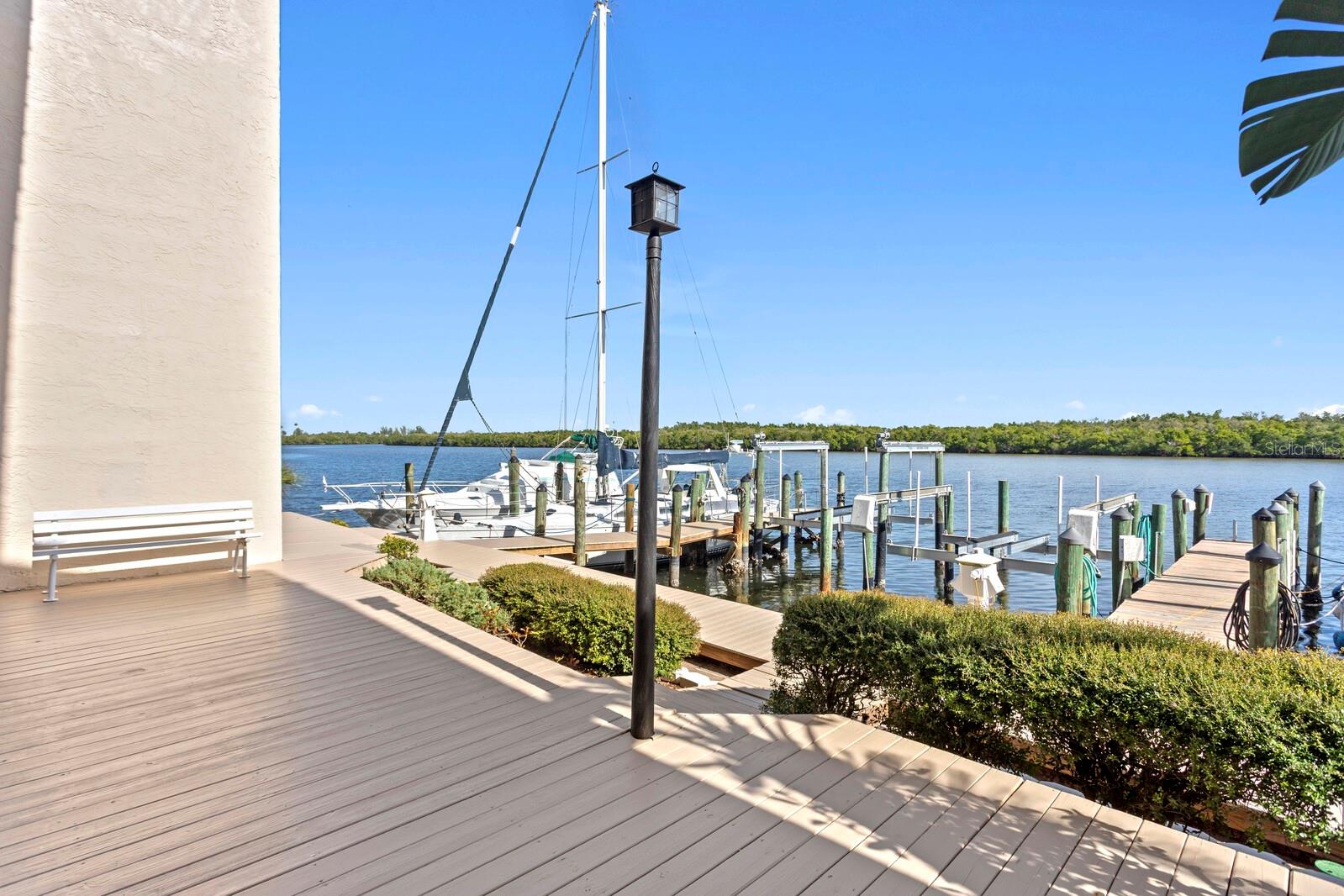 Image 34 of 49 For 907 Bahia Del Sol Drive 907