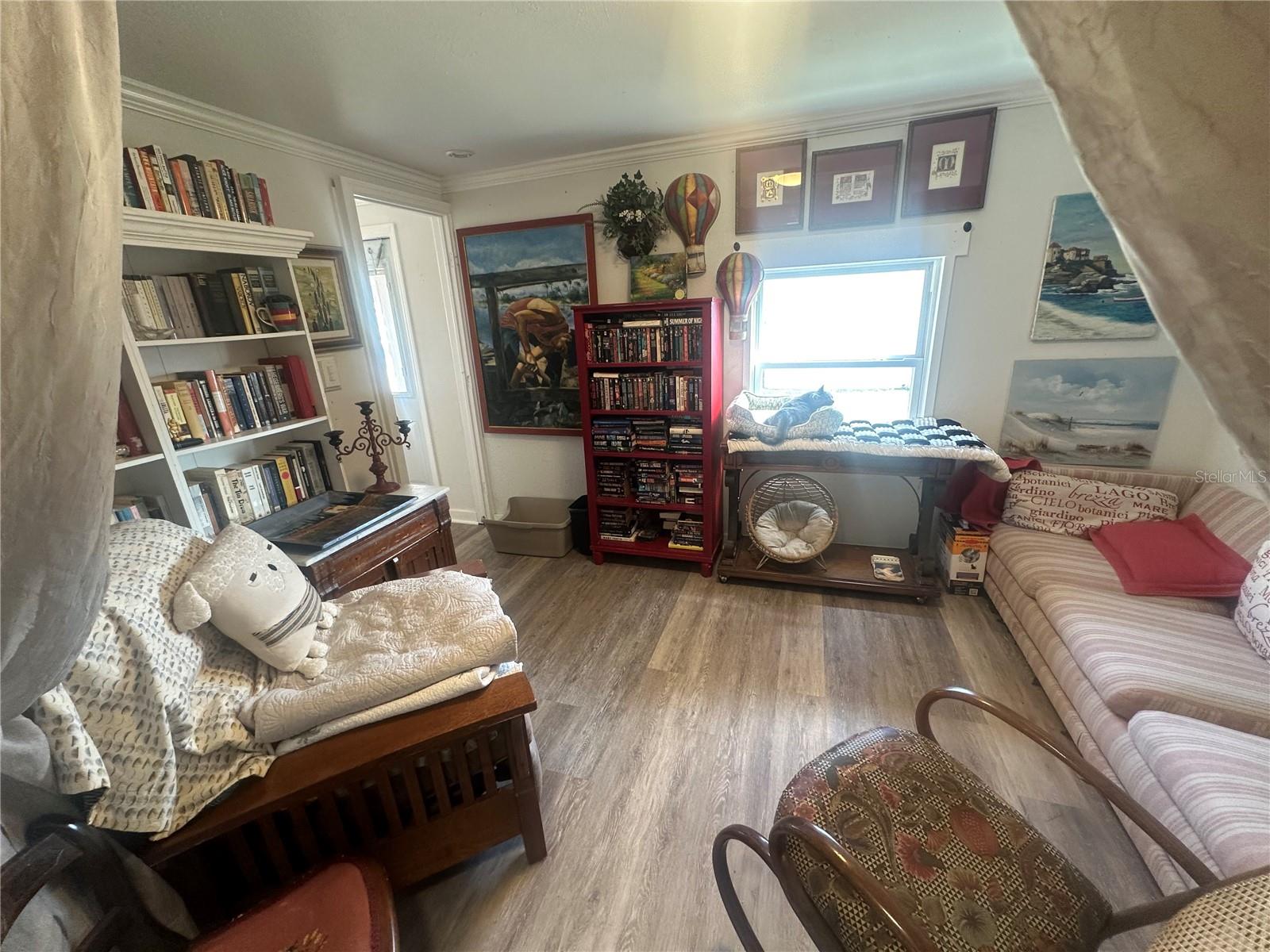 Image 10 of 20 For 204 52nd Avenue Plaza E