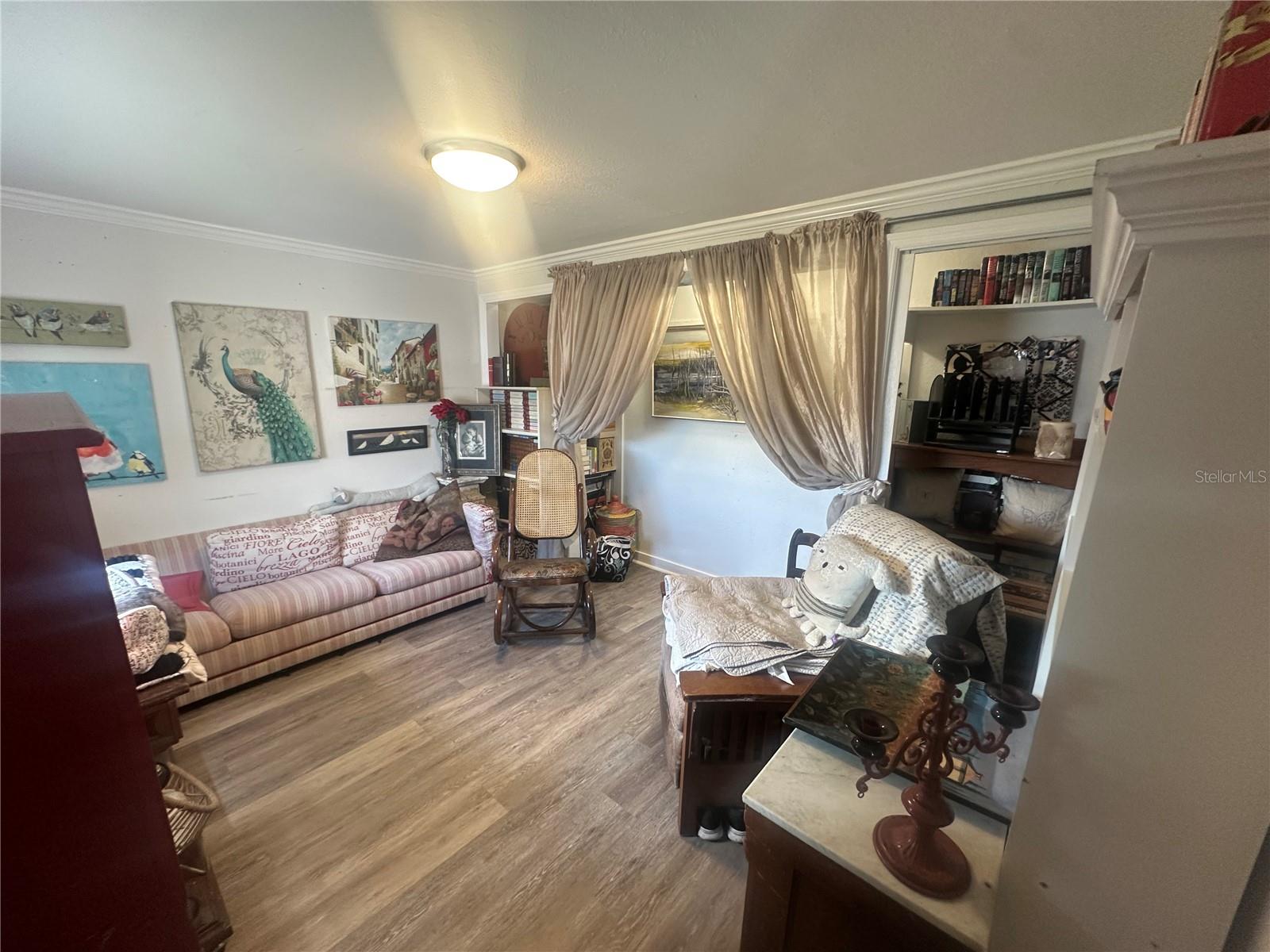 Image 11 of 20 For 204 52nd Avenue Plaza E