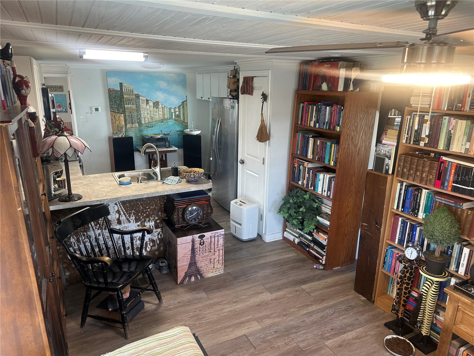 Image 19 of 20 For 204 52nd Avenue Plaza E