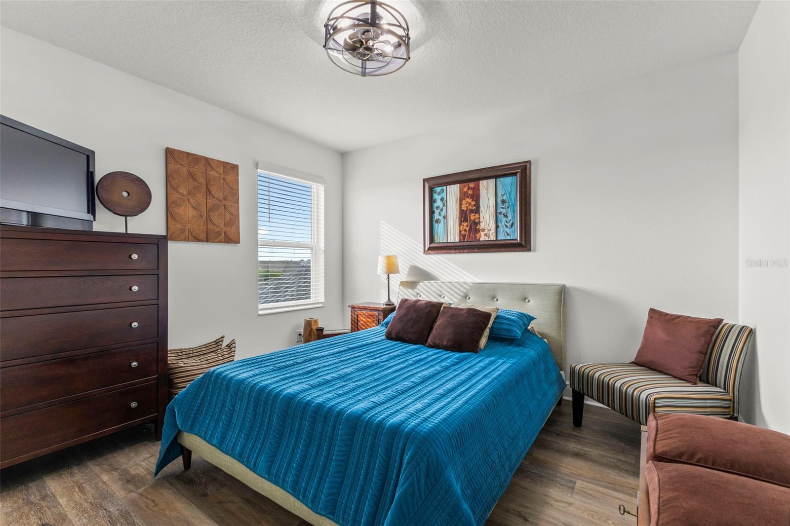 Image 23 of 48 For 2637 Star Apple Way