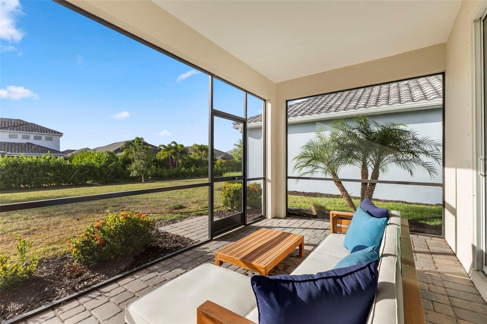 Image 29 of 48 For 2637 Star Apple Way