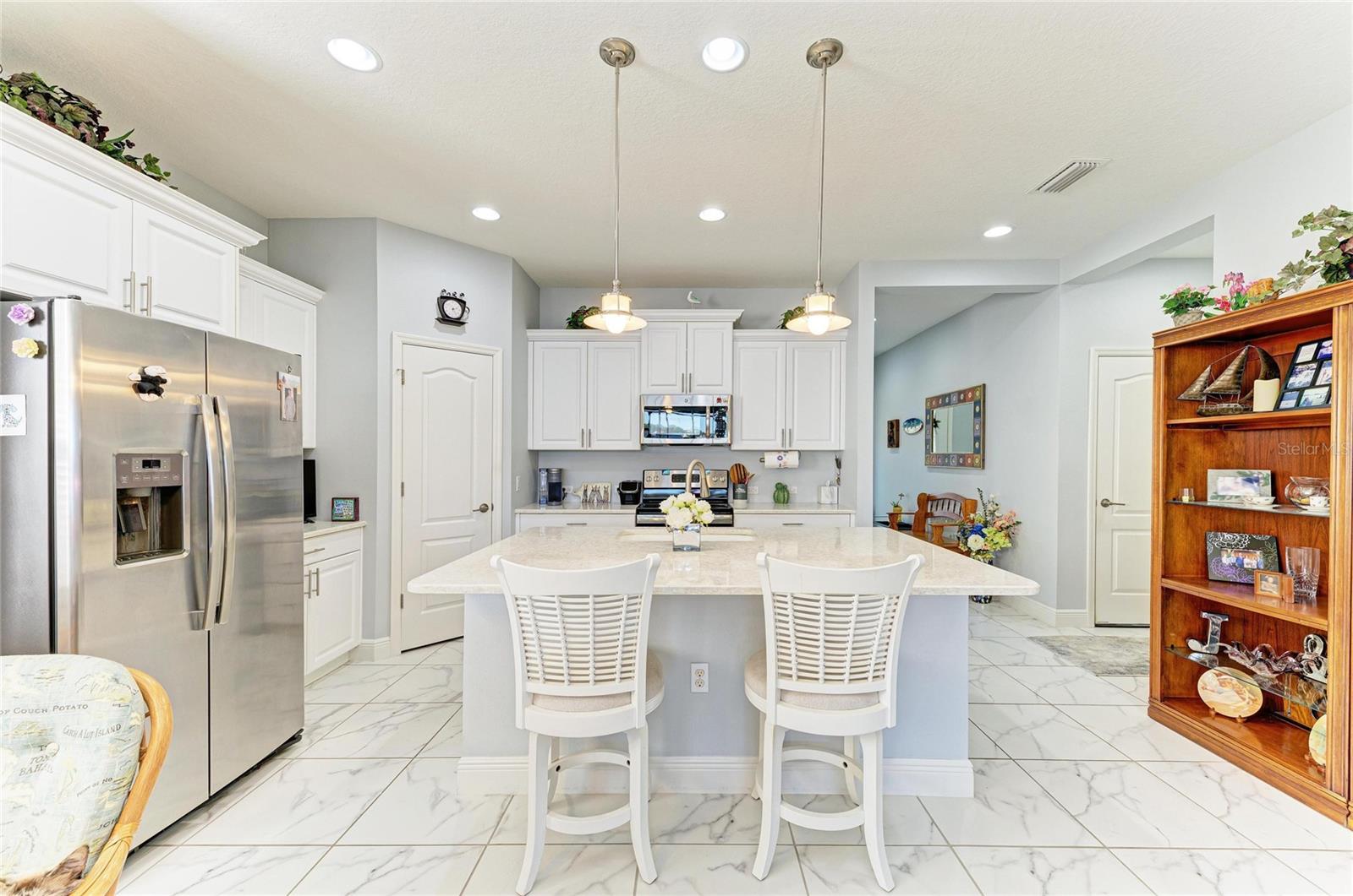 Image 11 of 67 For 7735 Ridgelake Circle