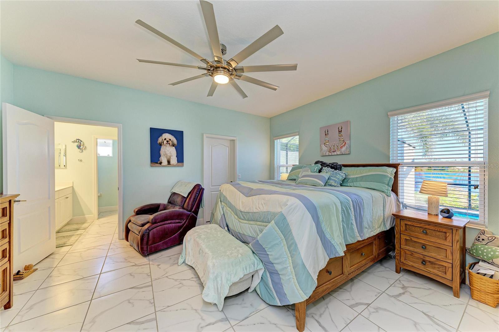 Image 19 of 67 For 7735 Ridgelake Circle