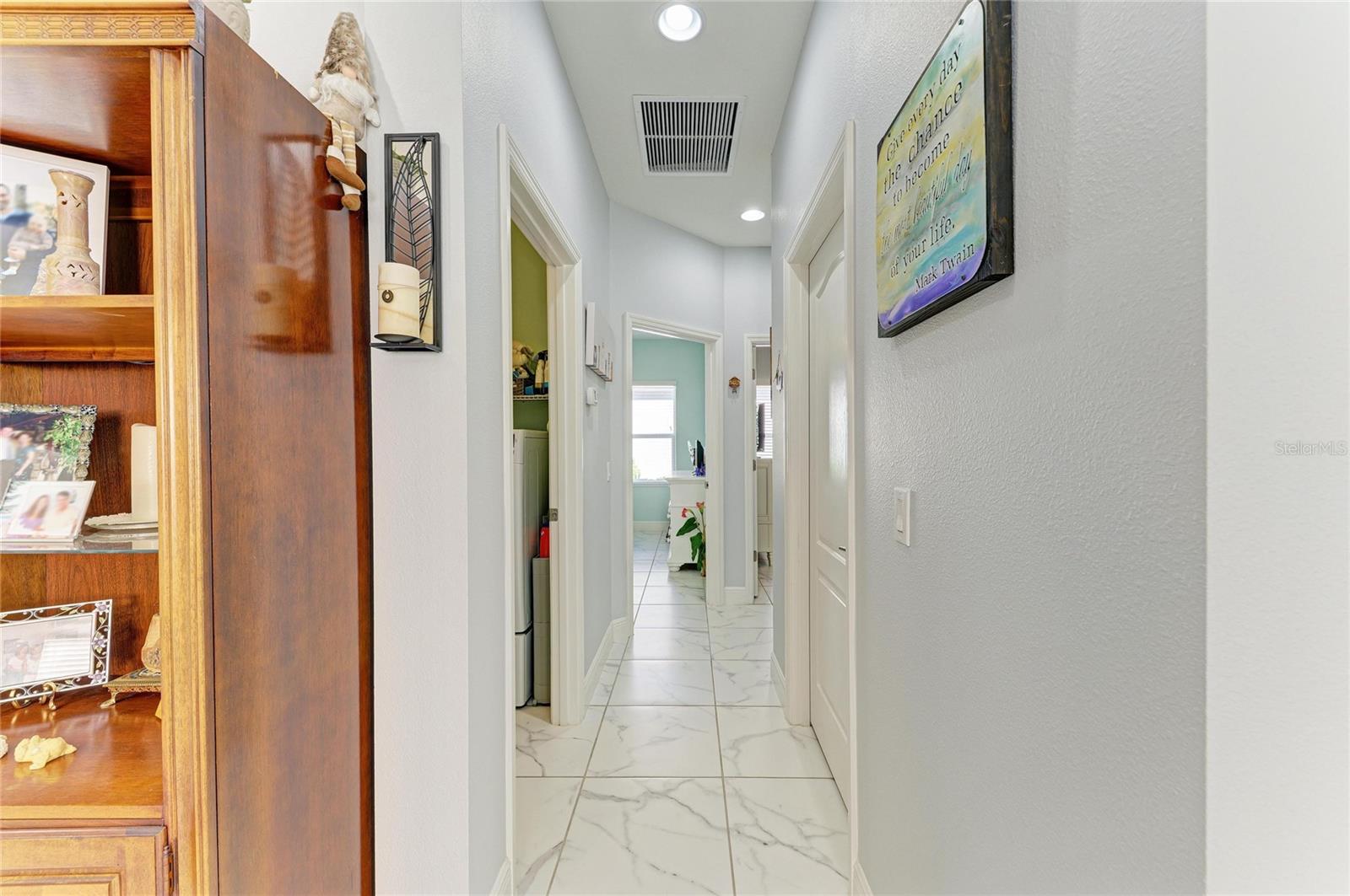 Image 24 of 67 For 7735 Ridgelake Circle