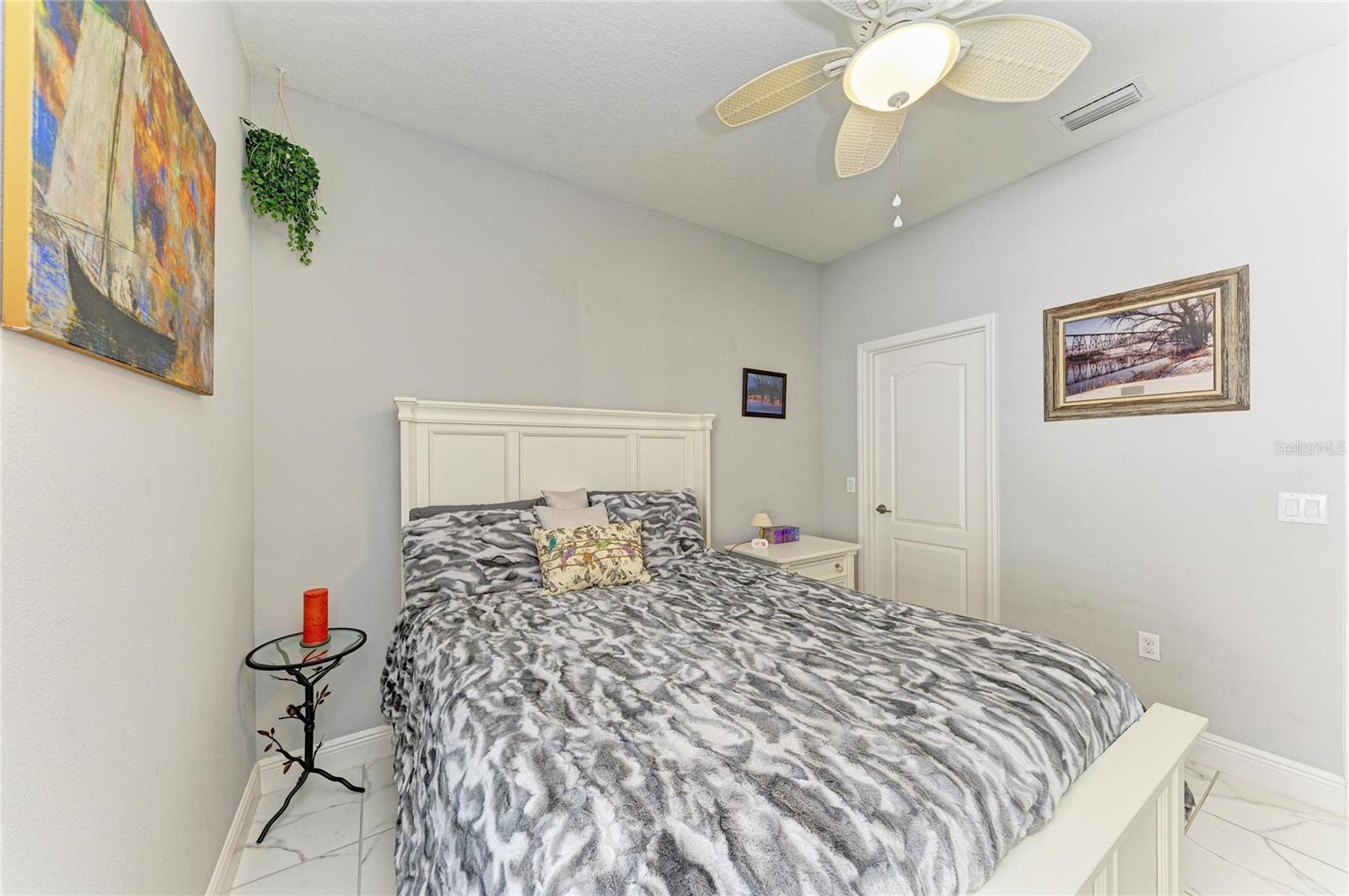 Image 30 of 67 For 7735 Ridgelake Circle