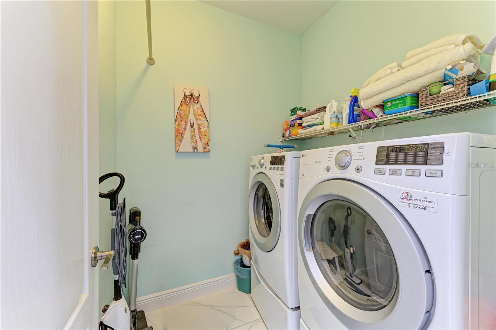 Image 31 of 67 For 7735 Ridgelake Circle