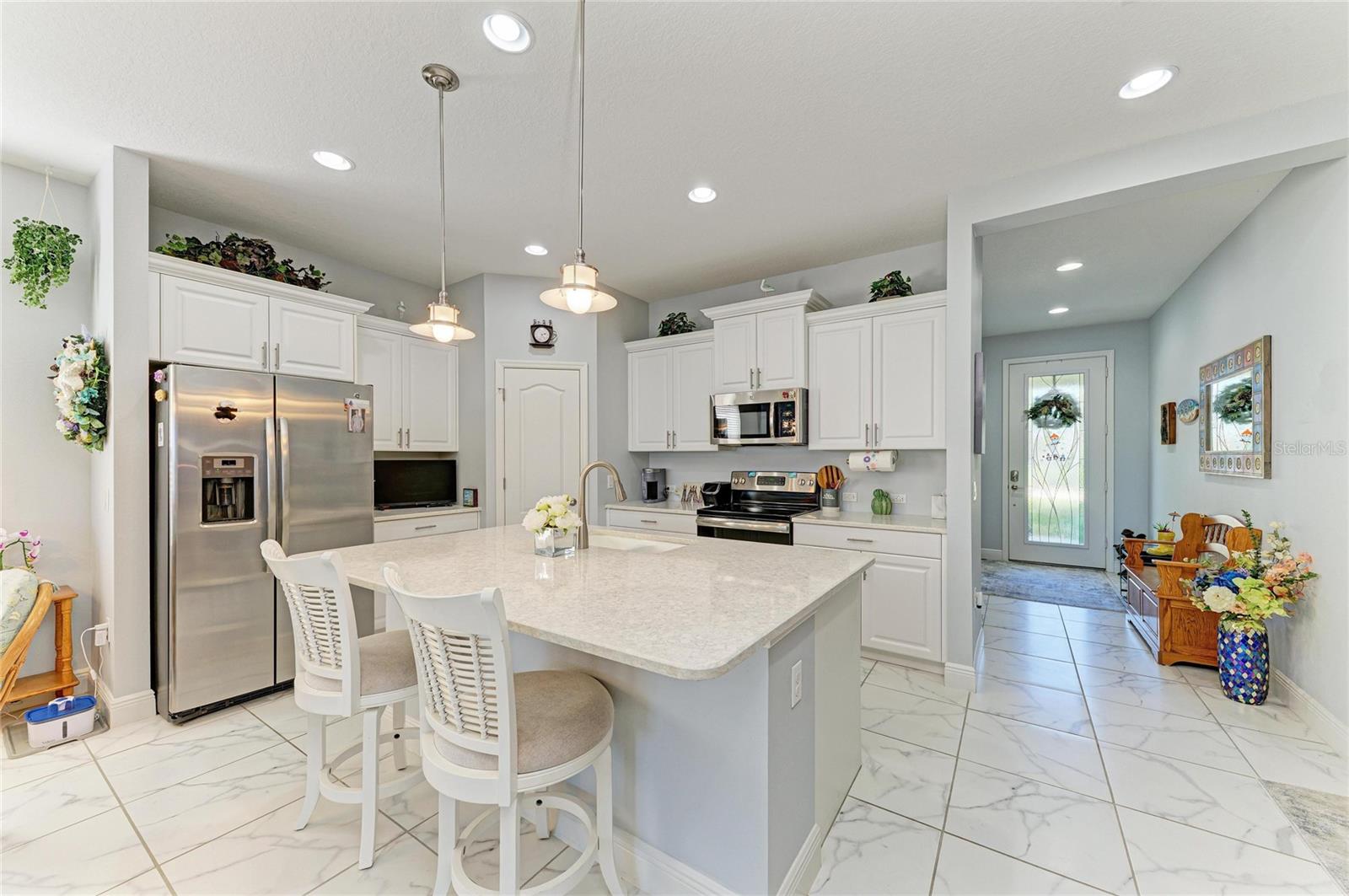 Image 4 of 67 For 7735 Ridgelake Circle