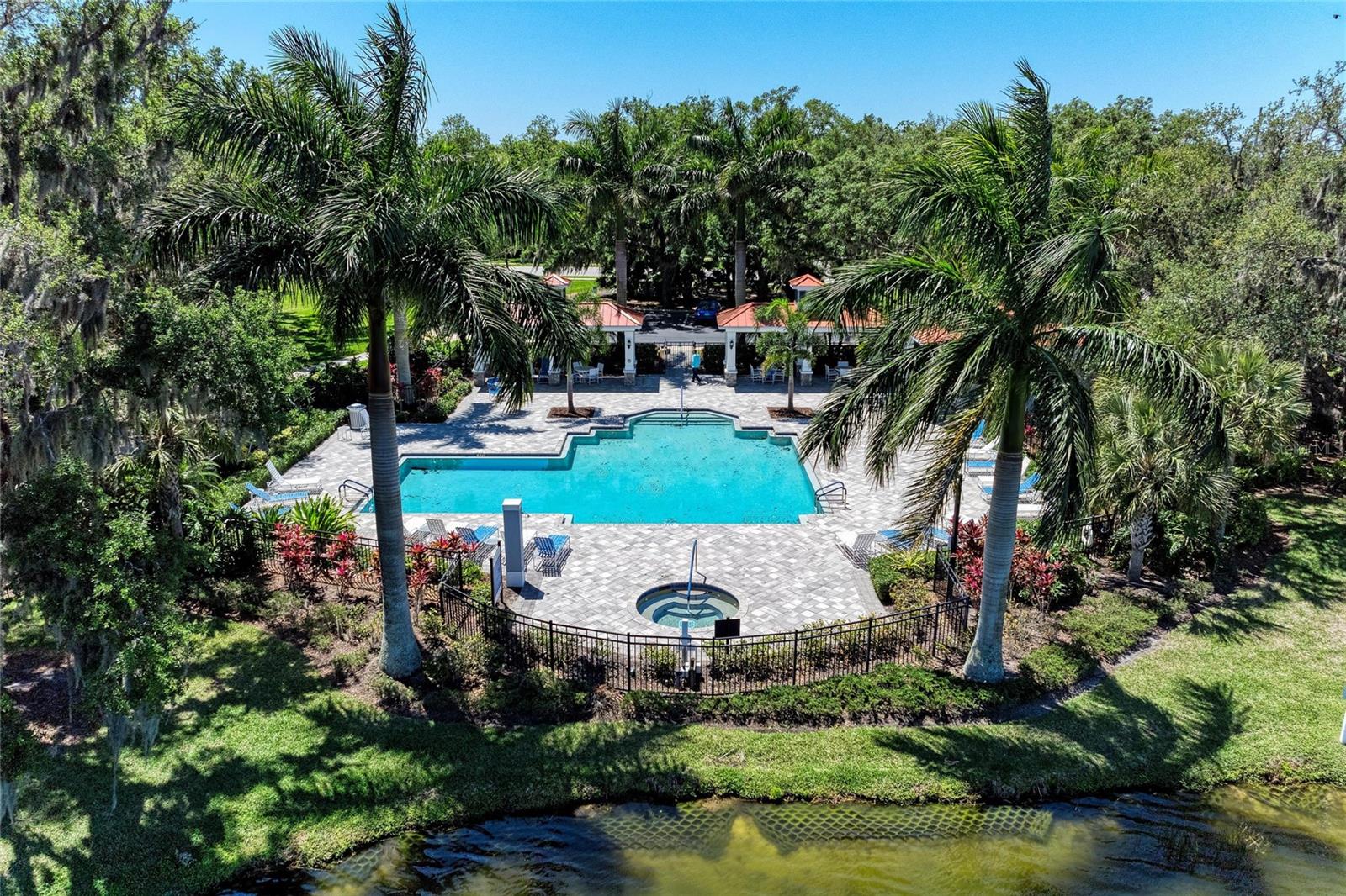 Image 56 of 67 For 7735 Ridgelake Circle