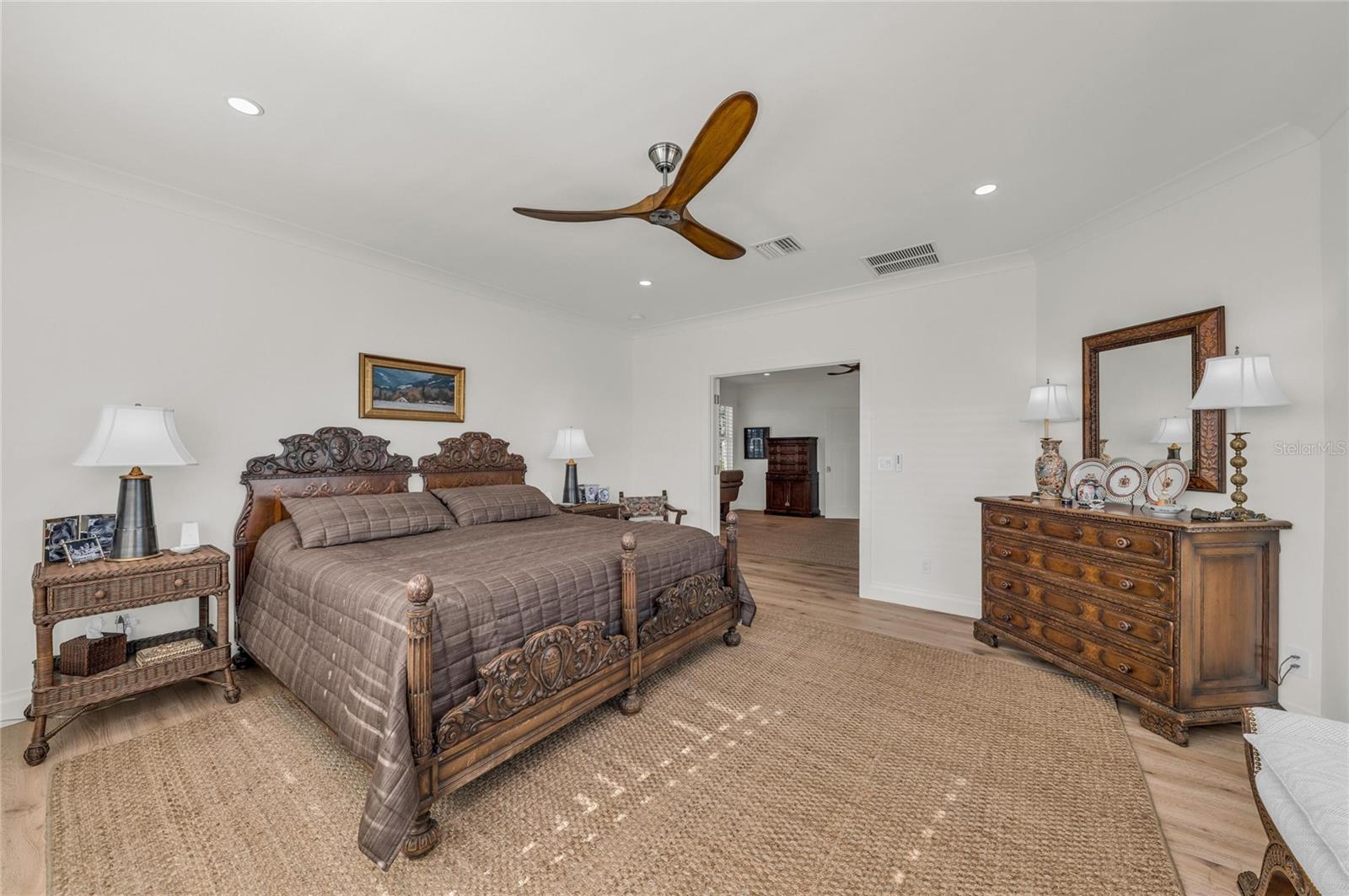 Image 30 of 79 For 548 Halyard Lane