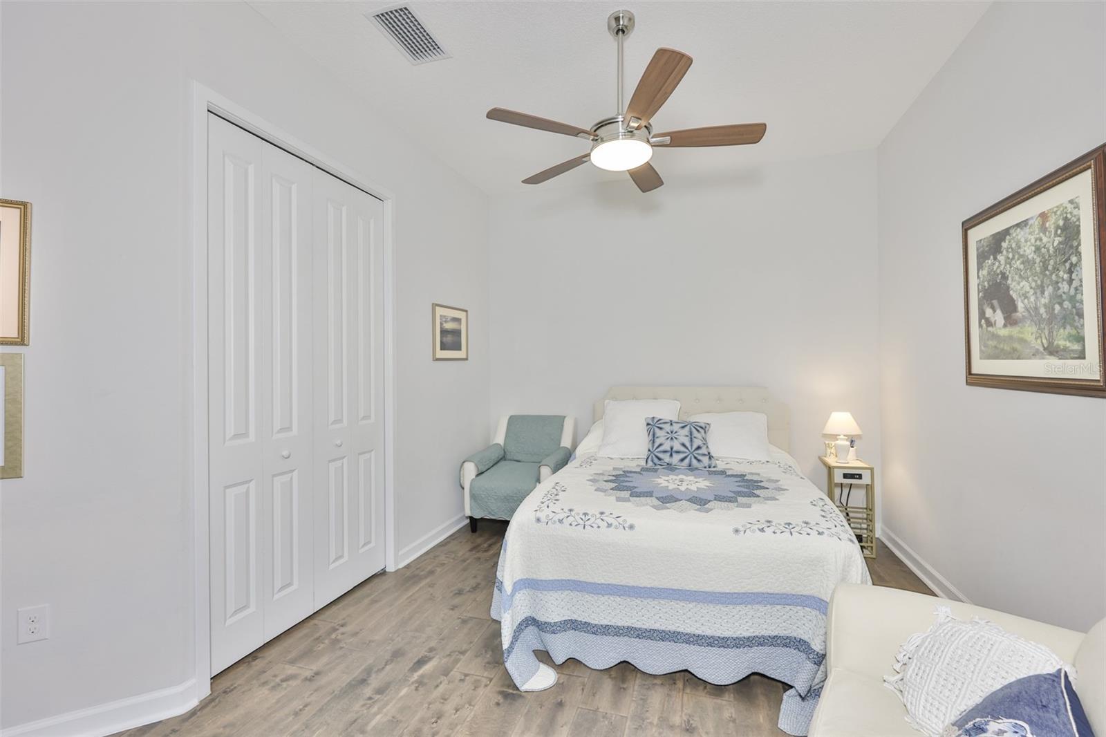 Image 22 of 34 For 2088 Sherbrook Avenue