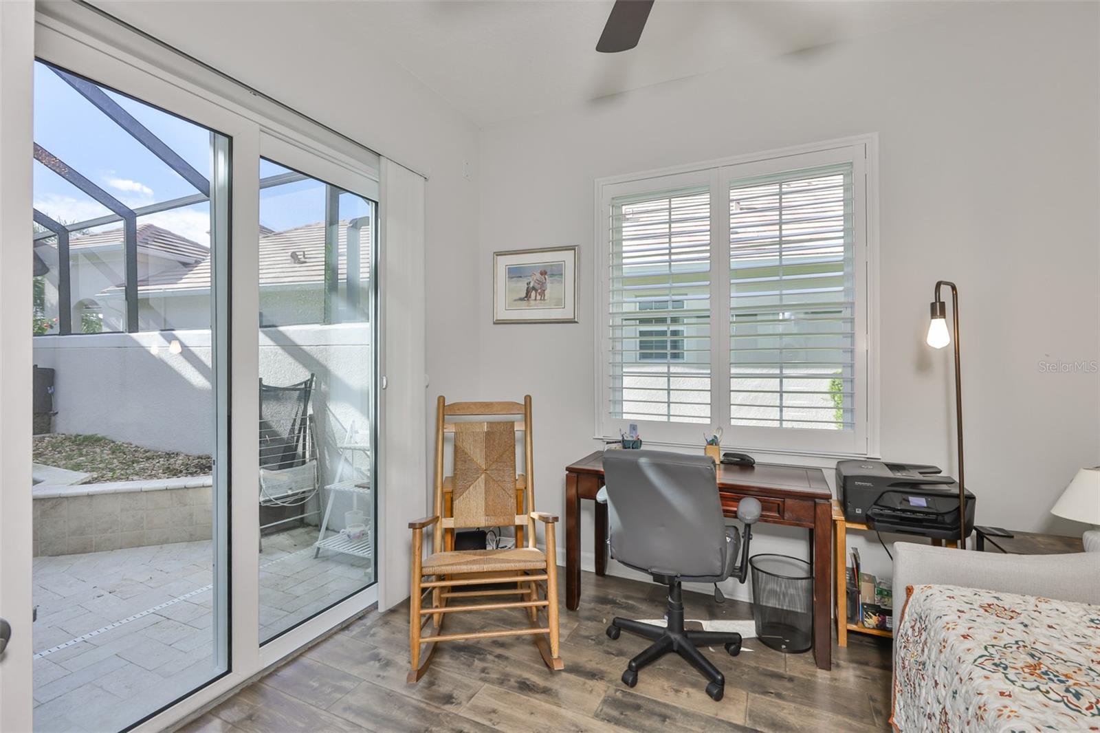 Image 24 of 34 For 2088 Sherbrook Avenue